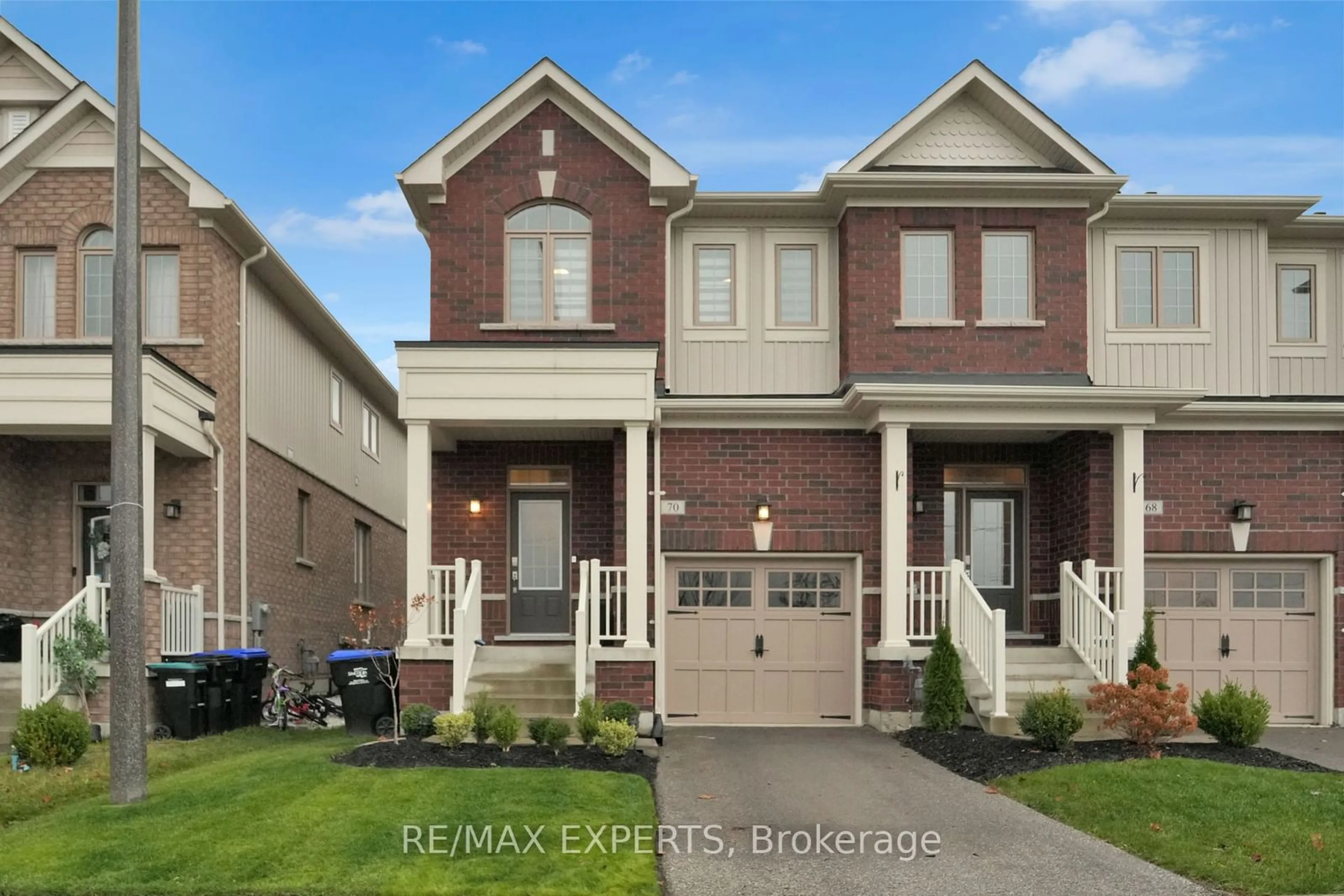 Home with brick exterior material for 70 Clifford Cres, New Tecumseth Ontario L0G 1W0