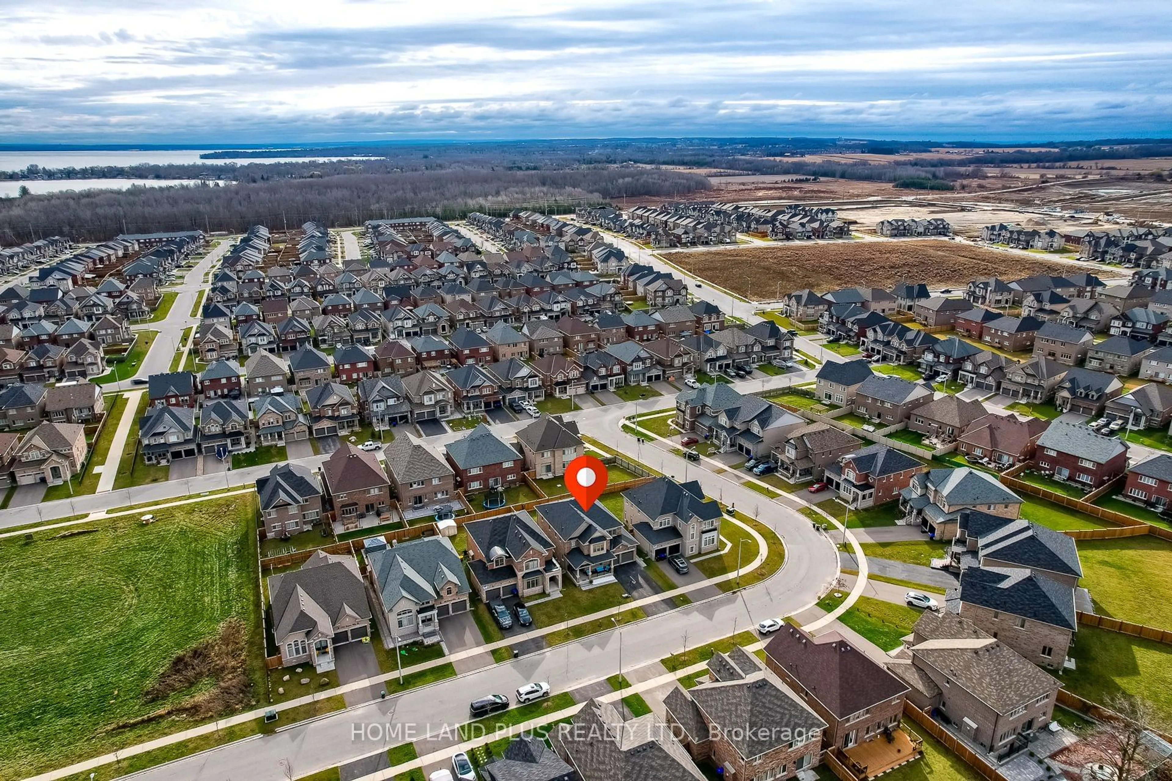 Frontside or backside of a home, the street view for 1798 Emberton Way, Innisfil Ontario L9S 0L6