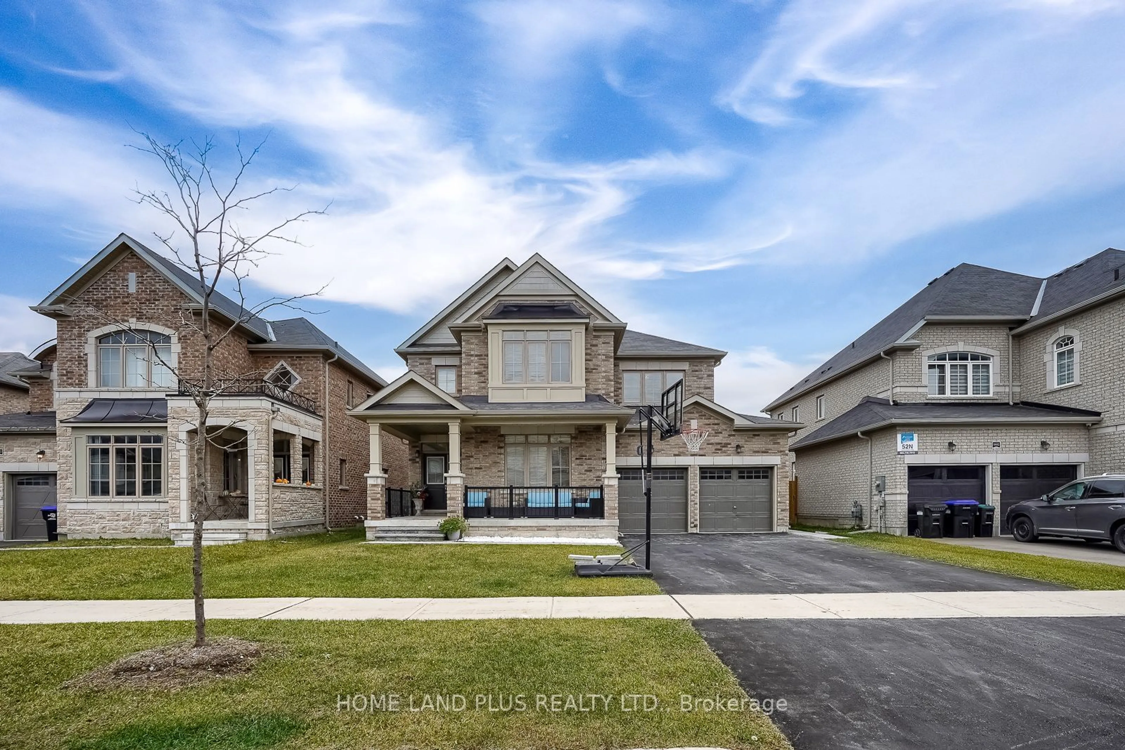 Frontside or backside of a home, the street view for 1798 Emberton Way, Innisfil Ontario L9S 0L6