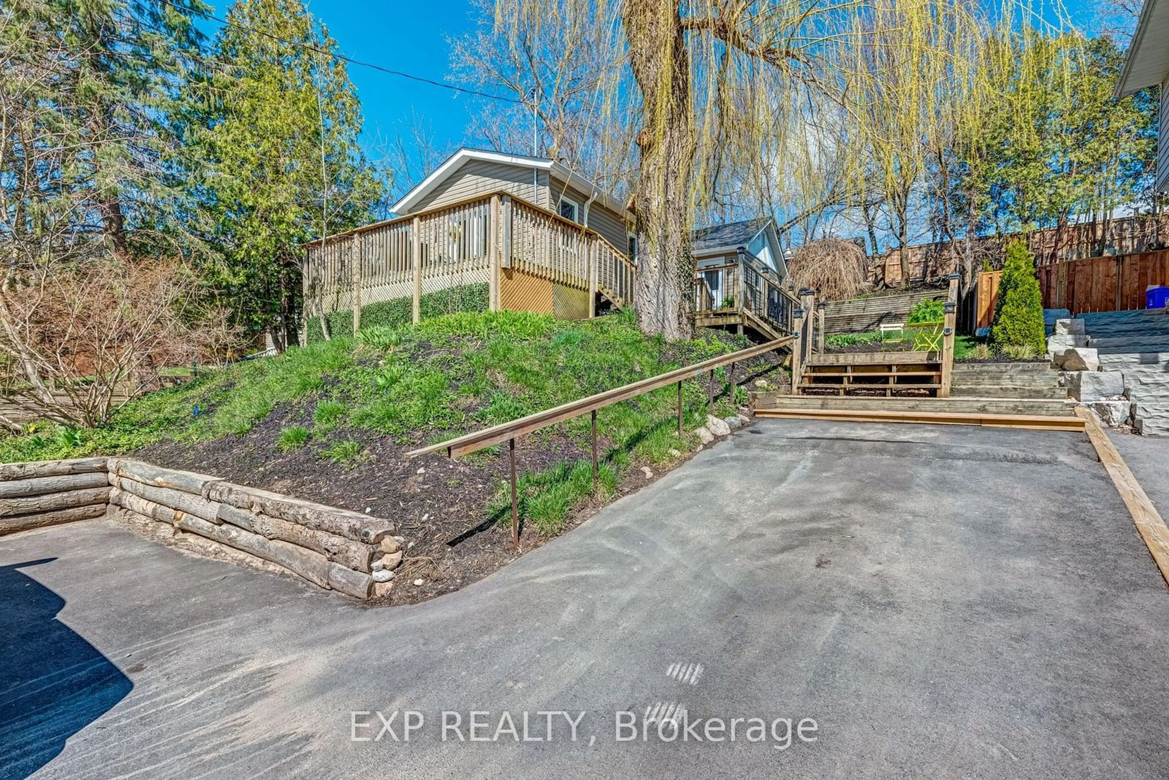 A pic from exterior of the house or condo, the fenced backyard for 8 Valley Rd, Whitchurch-Stouffville Ontario L4A 7X3