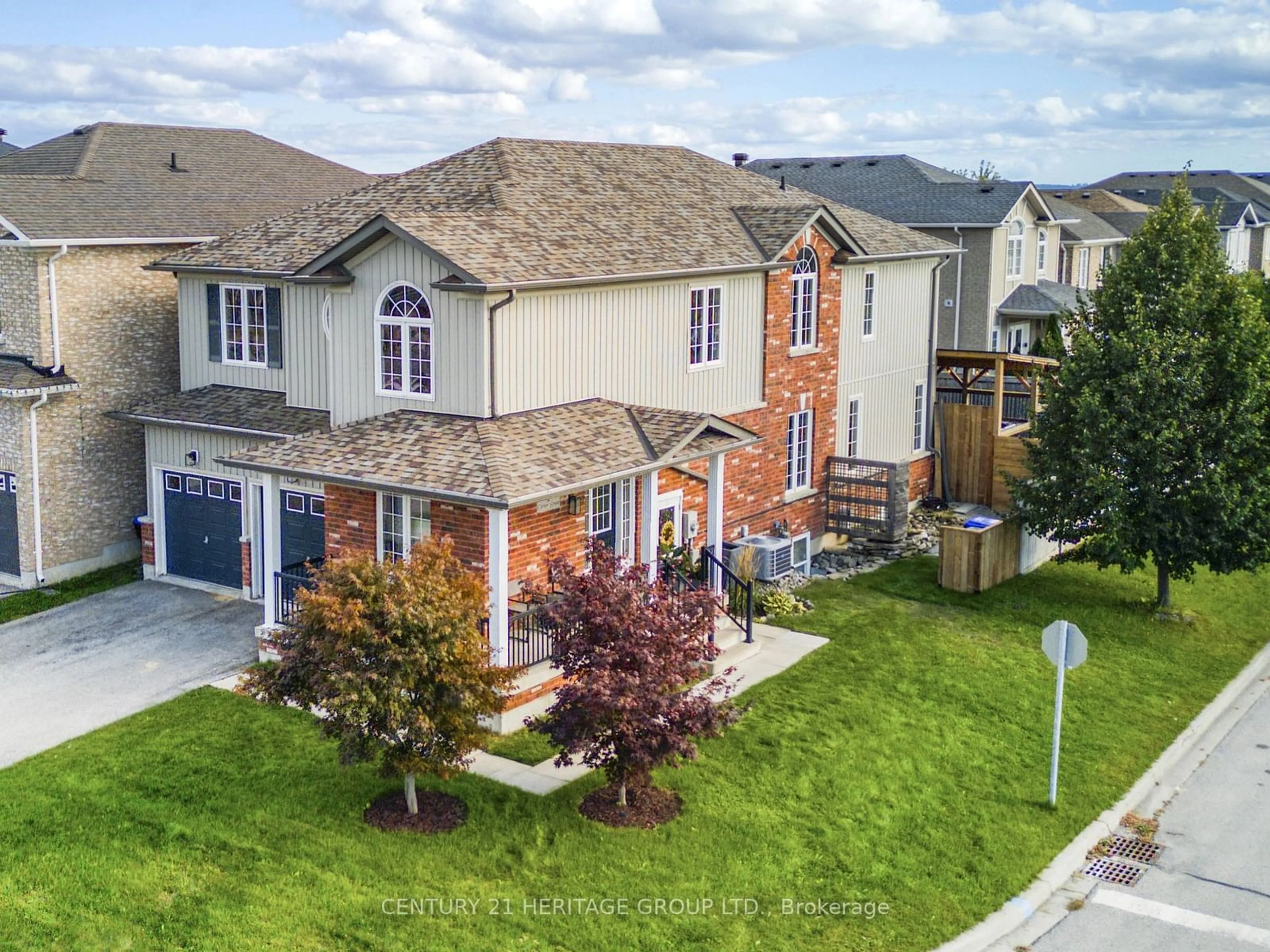 Frontside or backside of a home, the street view for 1 Carter St, Bradford West Gwillimbury Ontario L3Z 2A4