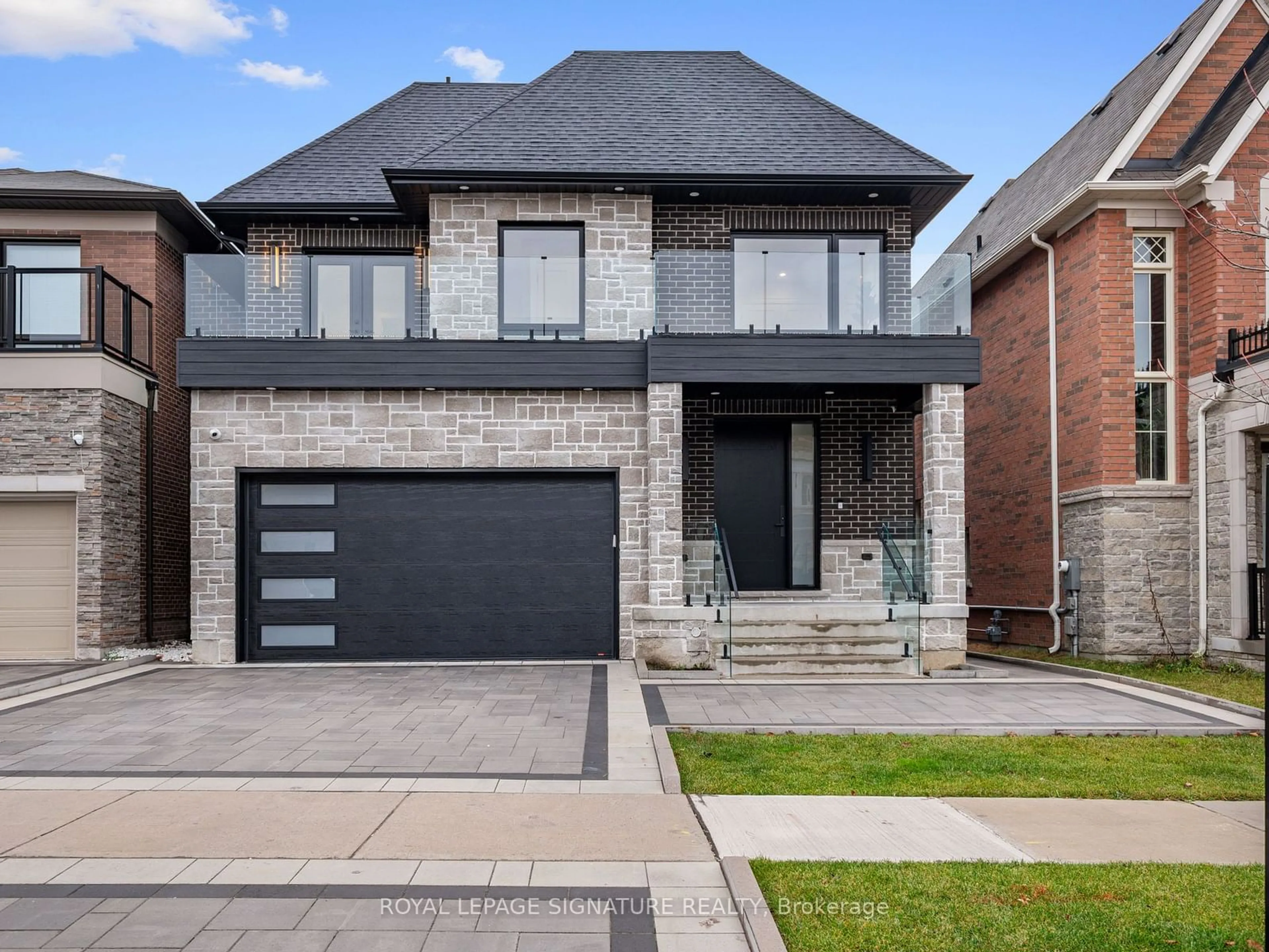 Home with brick exterior material for 6 Conklin Cres, Aurora Ontario L4G 0Z3