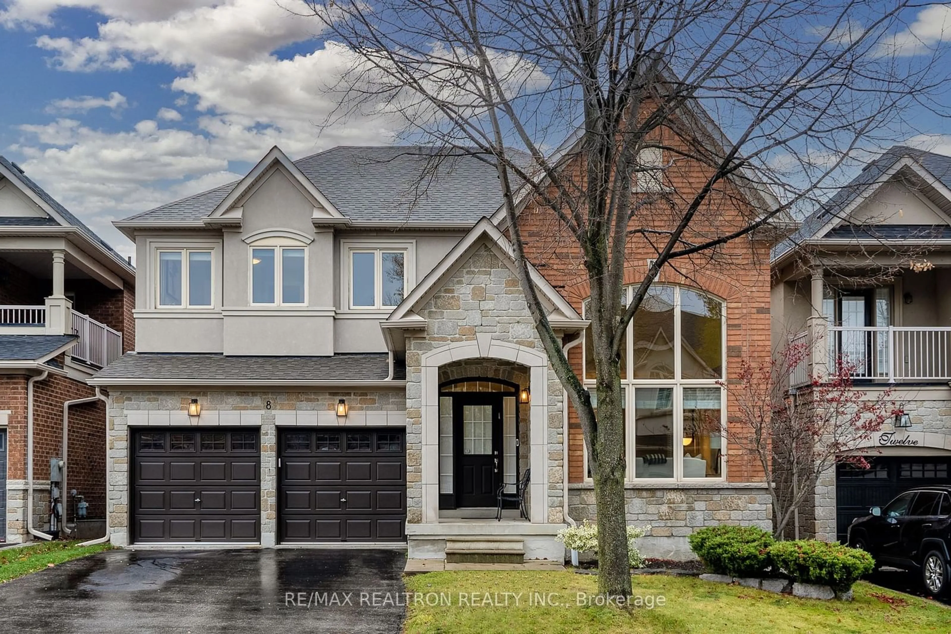 Home with brick exterior material for 8 Sandwood Dr, Vaughan Ontario L4J 9B8