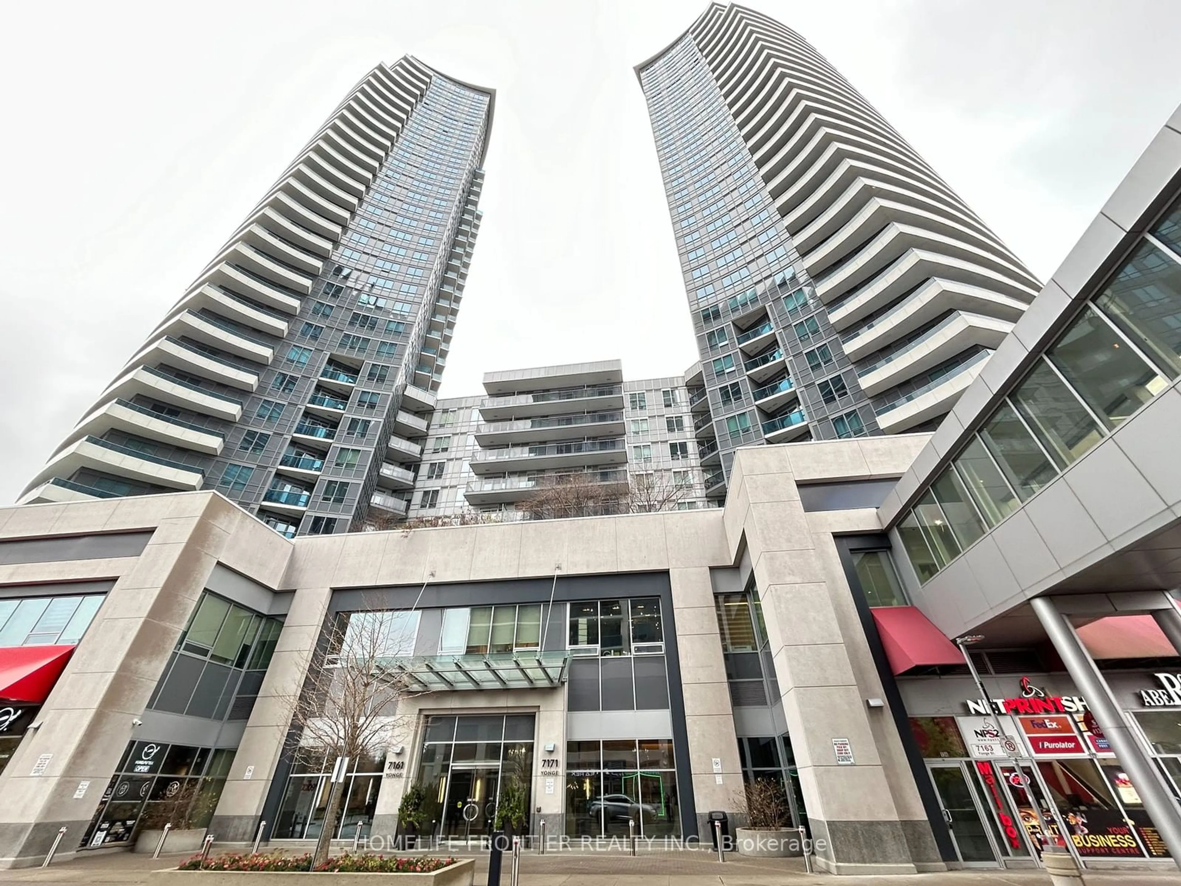 A pic from exterior of the house or condo, the front or back of building for 7171 Yonge St #803, Markham Ontario L3T 0C5