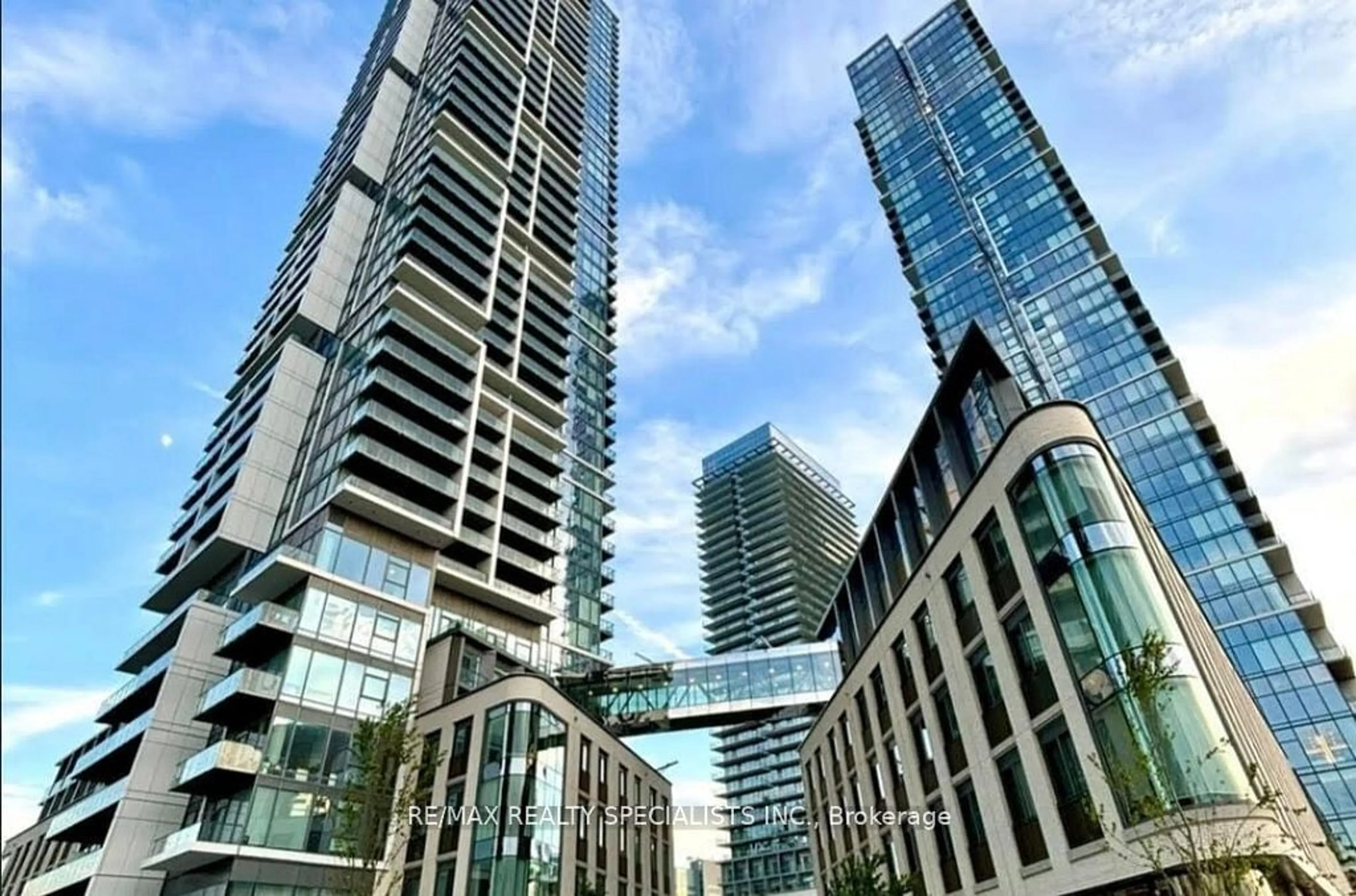 A pic from exterior of the house or condo, the view of city buildings for 7890 Jane St #5609, Vaughan Ontario L4K 0K9