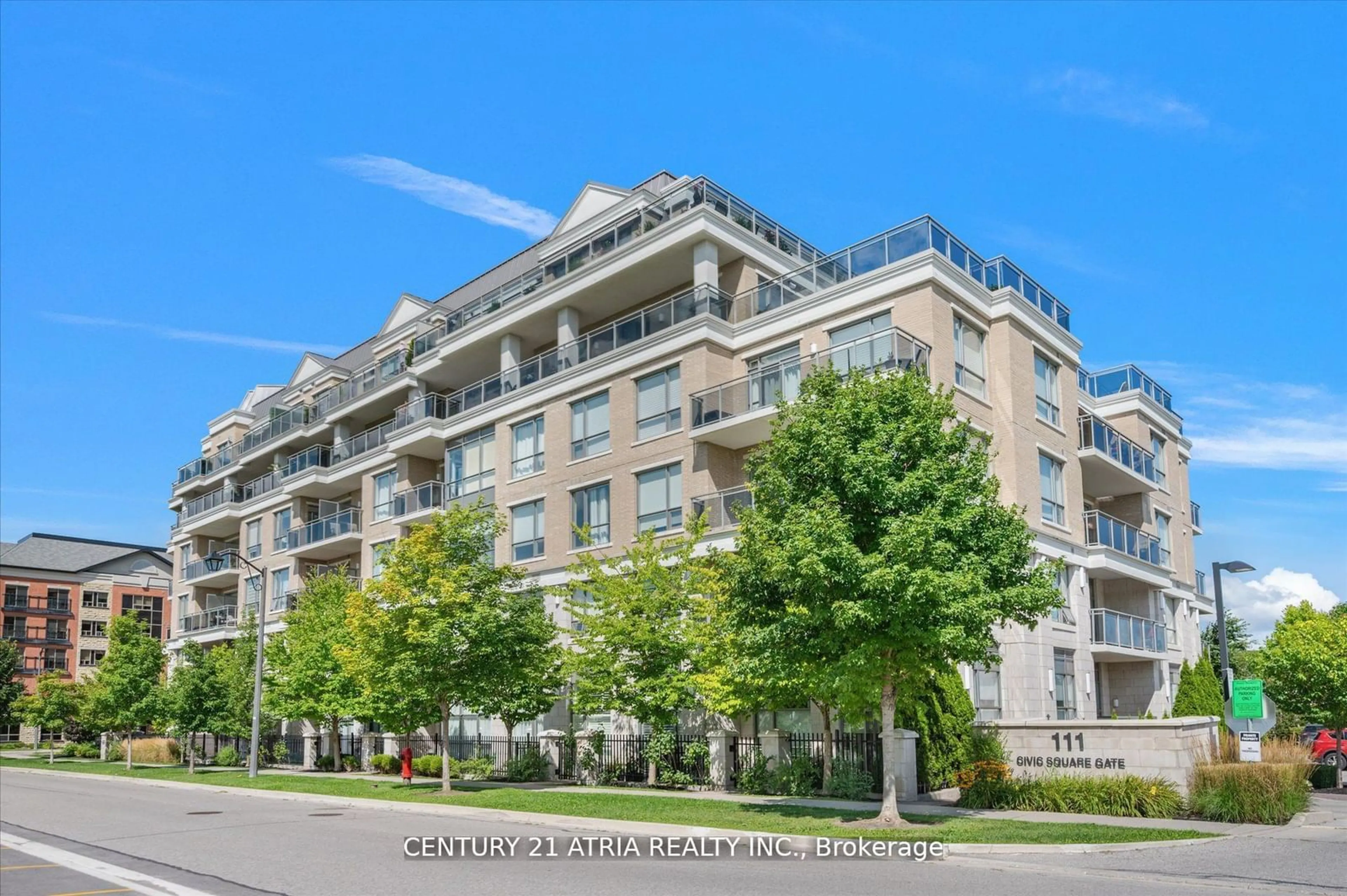 A pic from exterior of the house or condo, the front or back of building for 111 Civic Square Gate #423, Aurora Ontario L4G 0S6