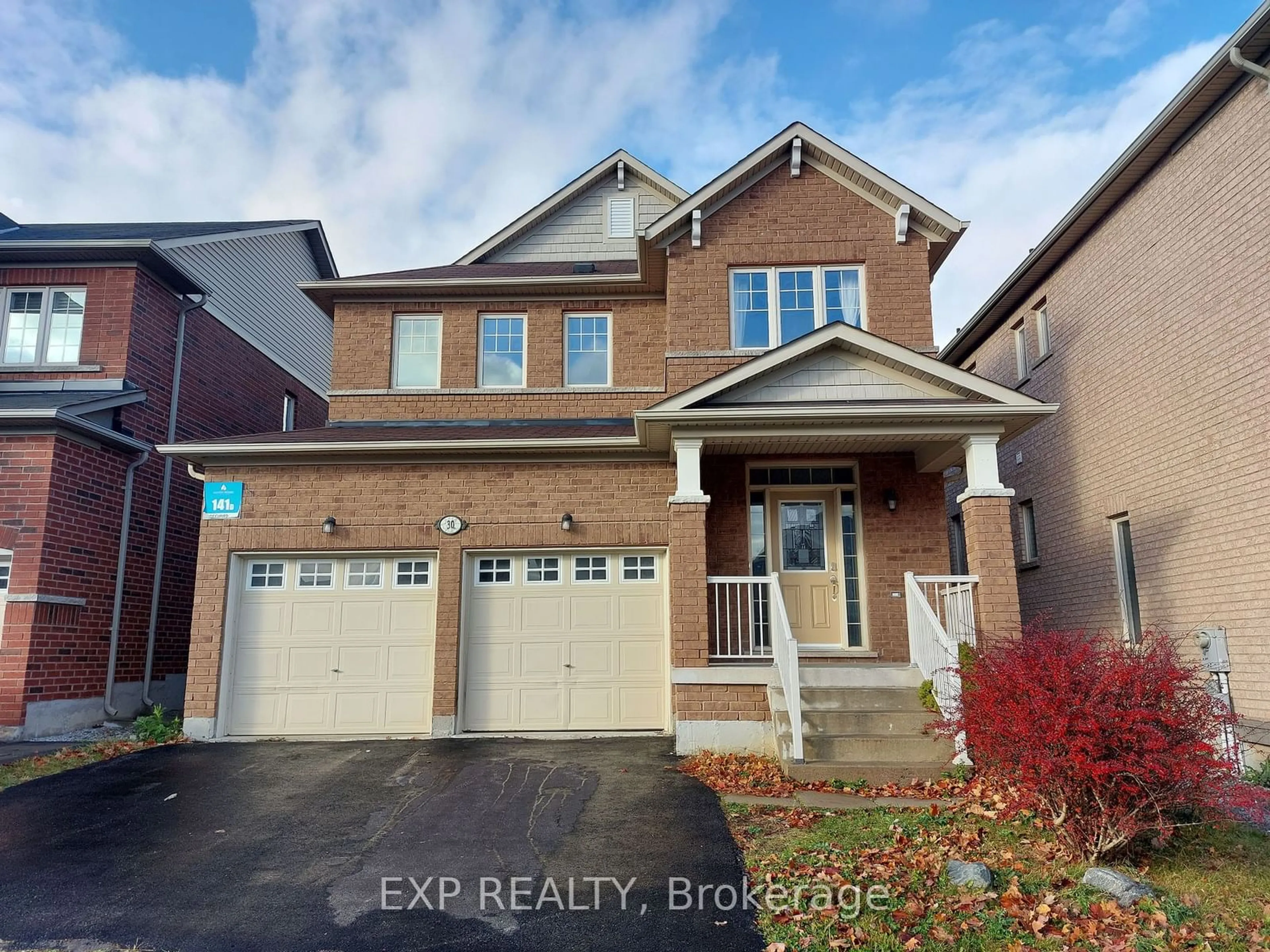 Frontside or backside of a home, the street view for 30 Mansard Dr, Richmond Hill Ontario L4E 0L7