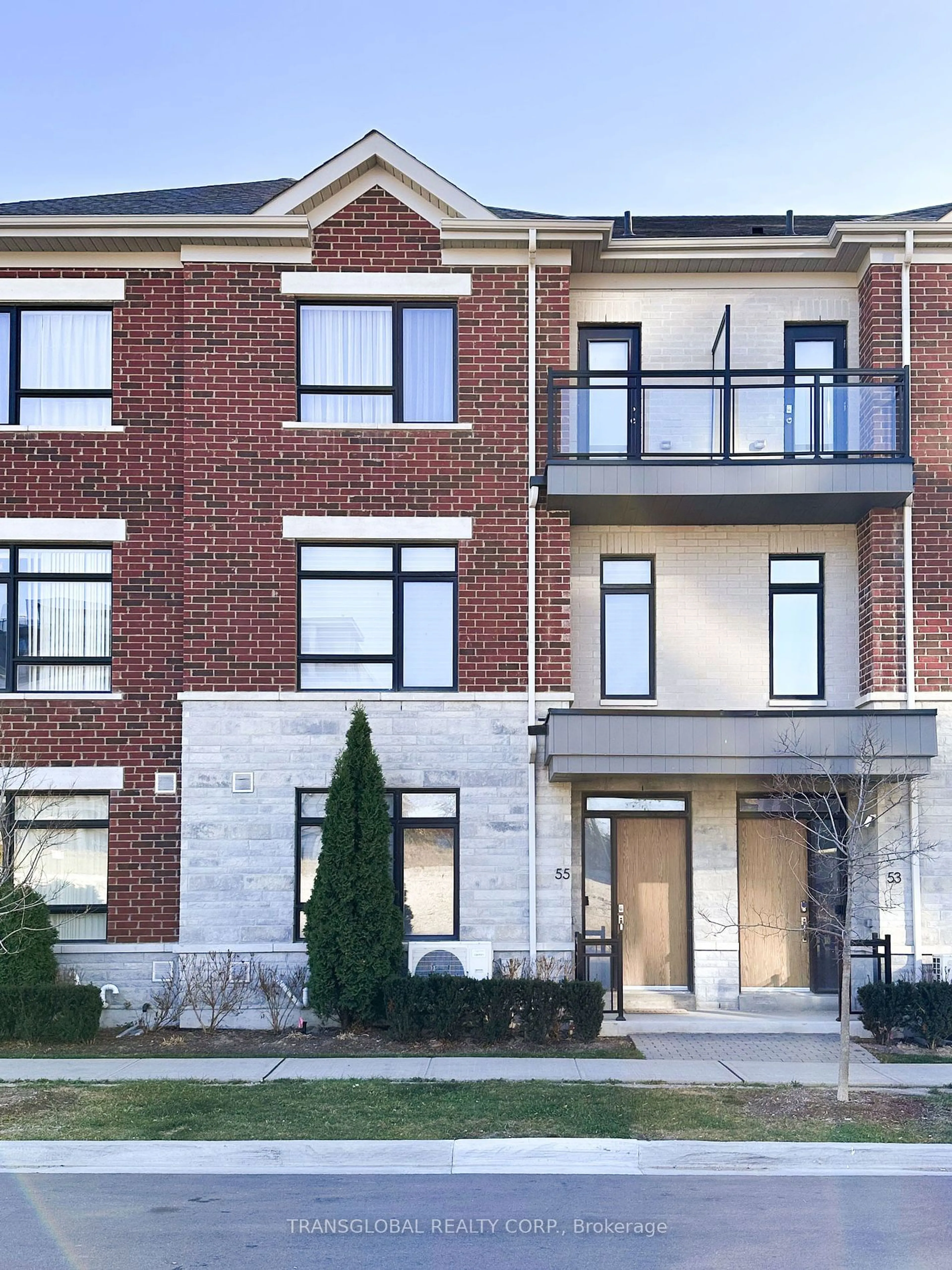 Home with brick exterior material for 55 Gandhi Lane #TH42, Markham Ontario L3T 0G4