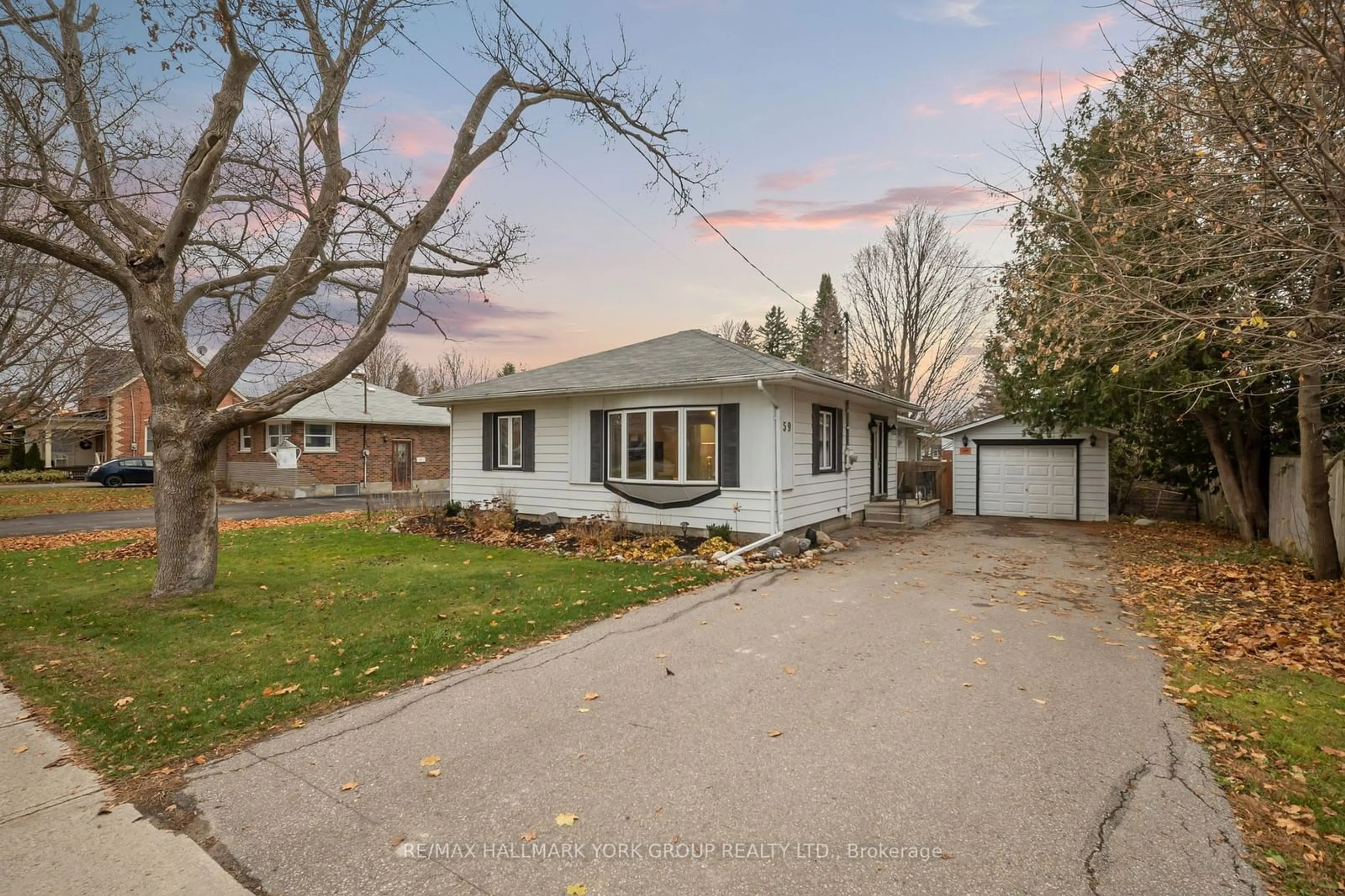 Frontside or backside of a home, cottage for 59 Laidlaw St, Brock Ontario L0E 1E0