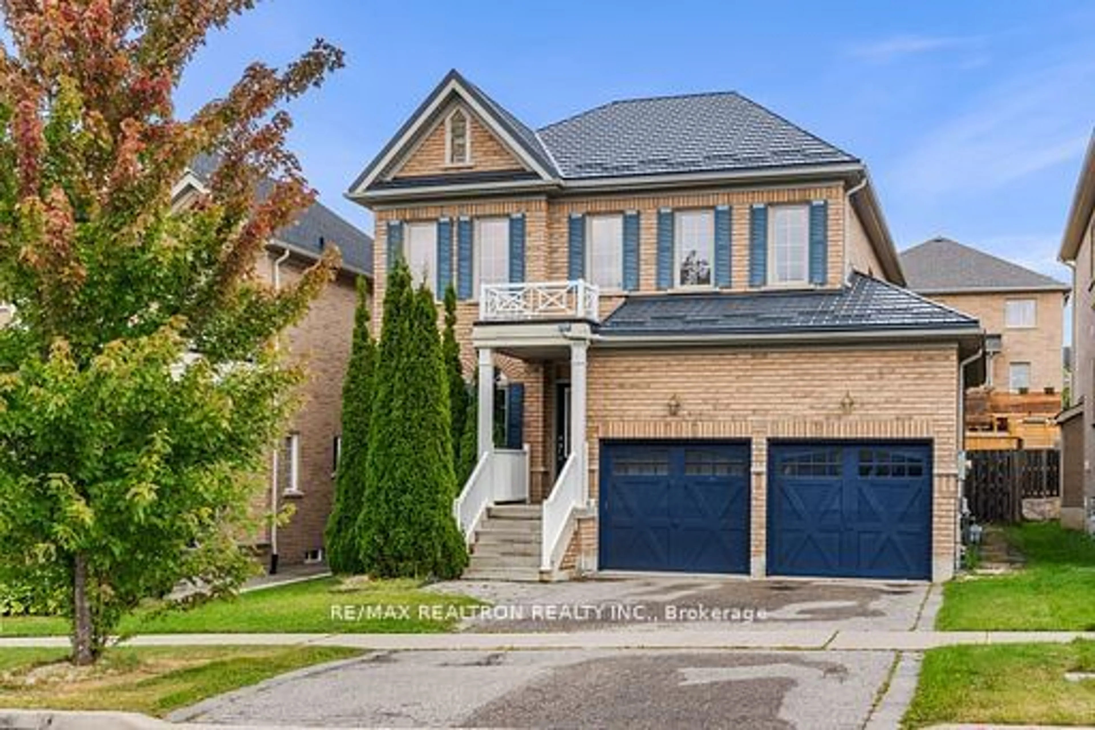 Home with brick exterior material for 17 West Park Ave, Bradford West Gwillimbury Ontario L3Z 0A5