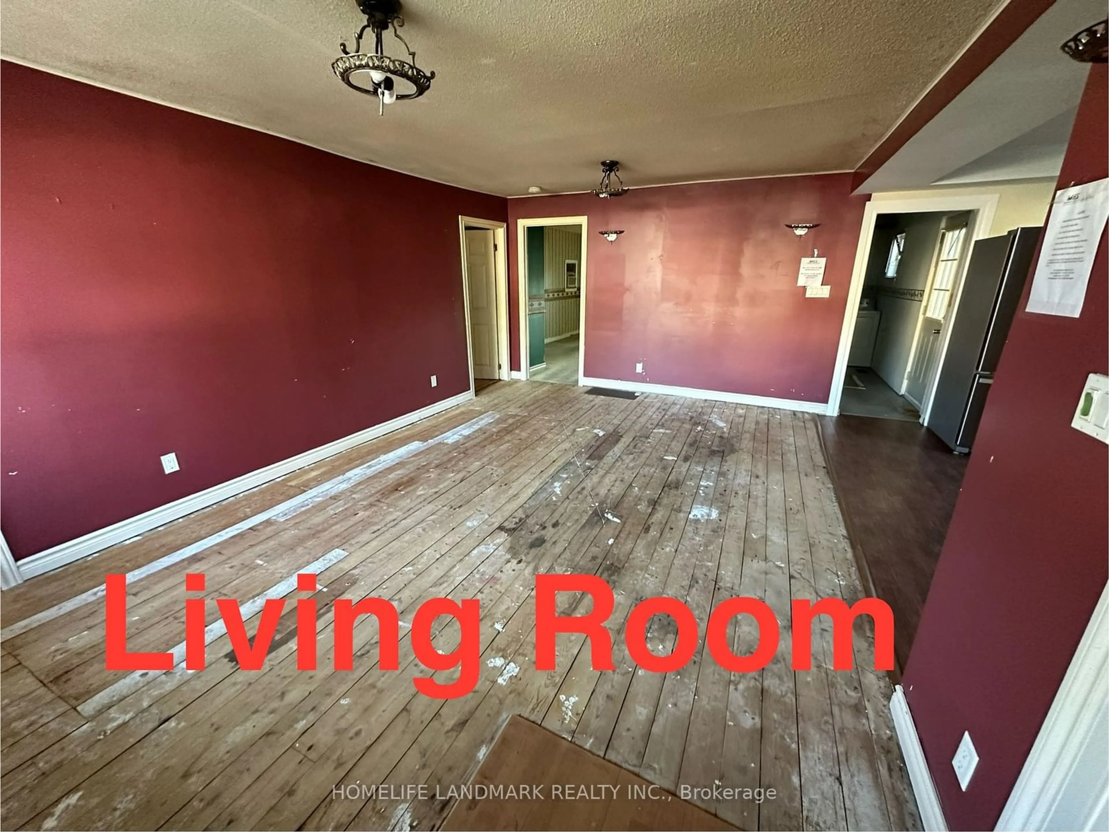 A pic of a room, wood floors for 267 Pine Beach Dr, Georgina Ontario L4P 2V7