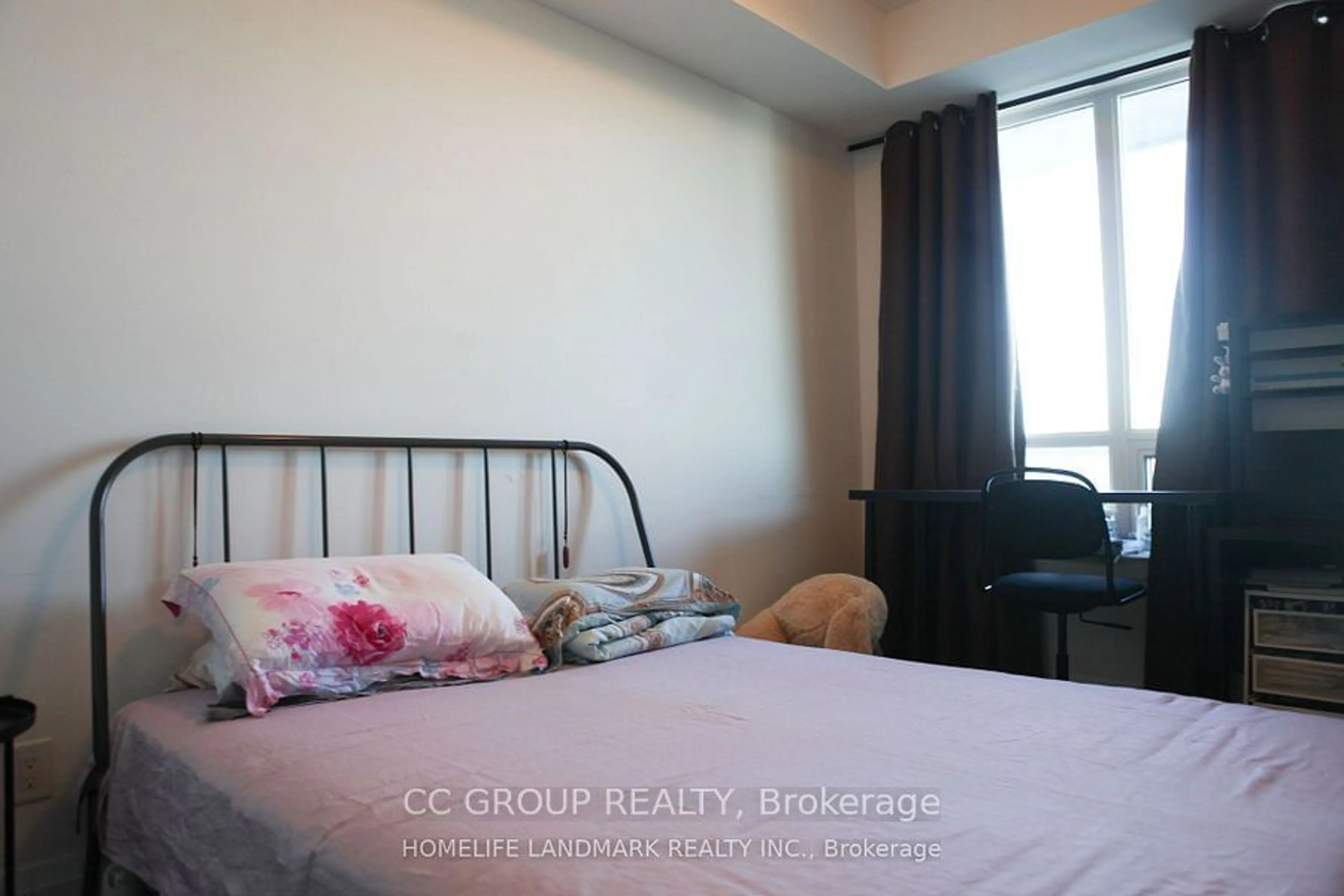 Bedroom for 7167 Yonge St #506, Markham Ontario L3T 0E1