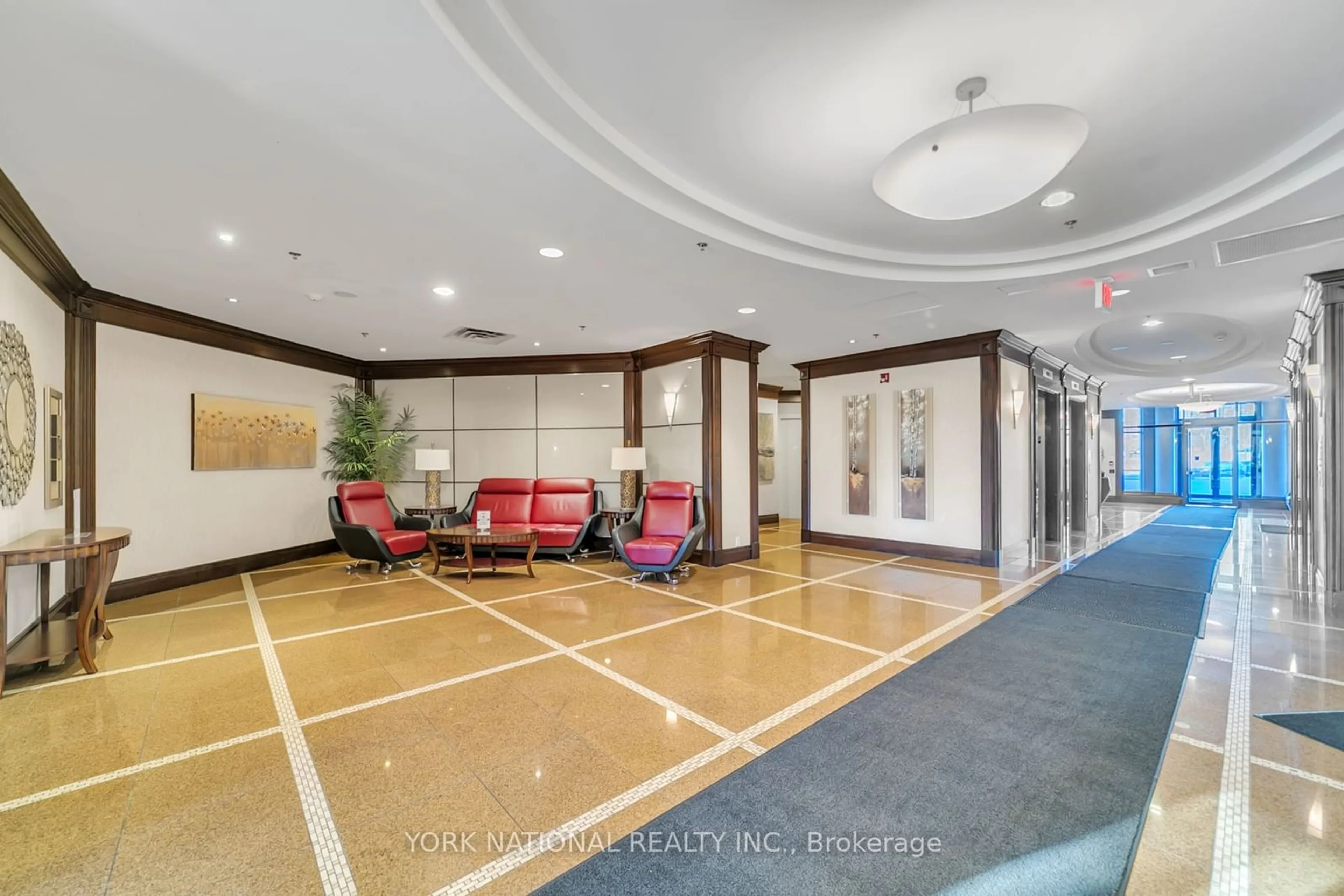 Indoor lobby, wood floors for 18 Harding Blvd #710, Richmond Hill Ontario L4C 0T3