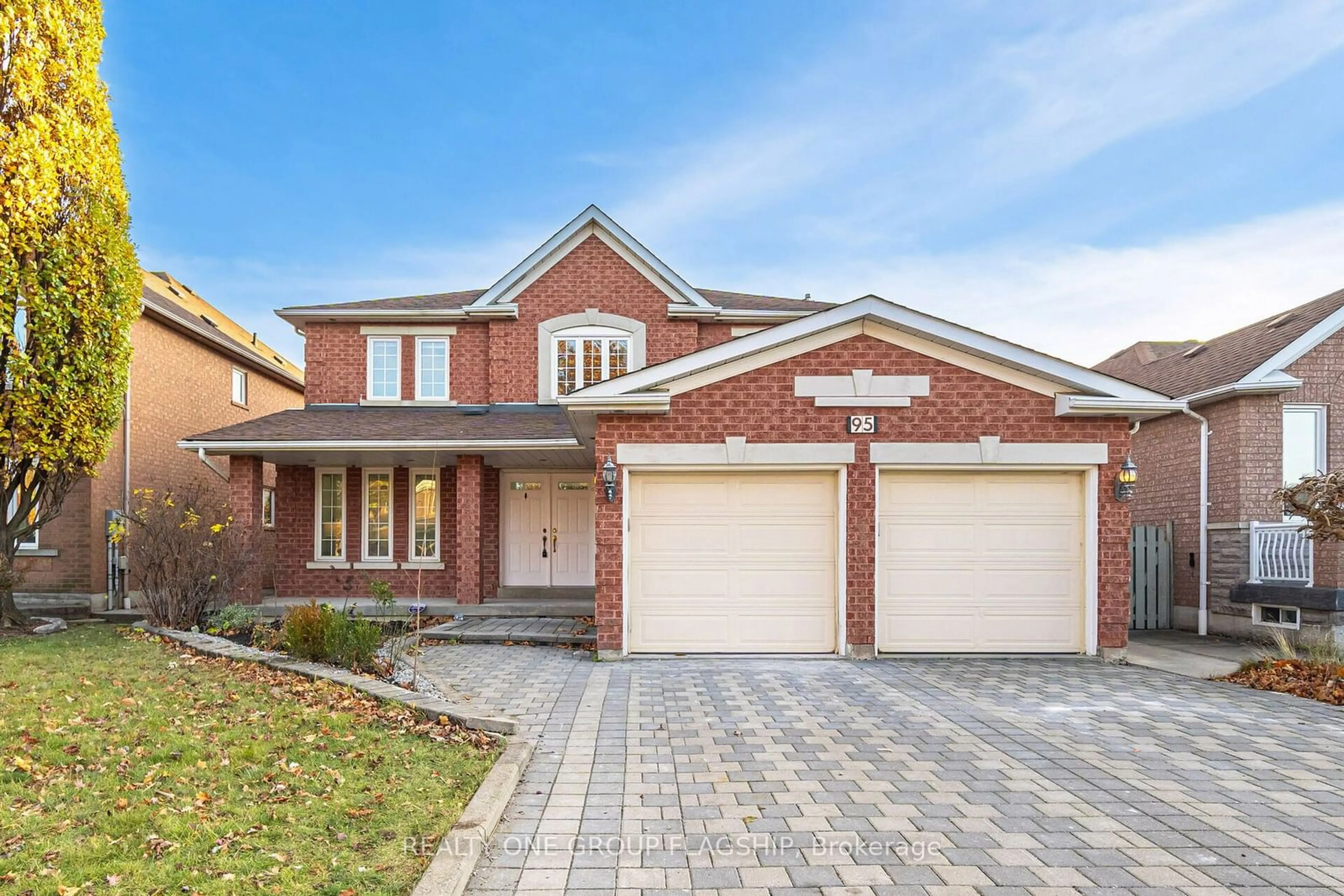 Home with brick exterior material for 95 Hudson Dr, Vaughan Ontario L6A 1X4