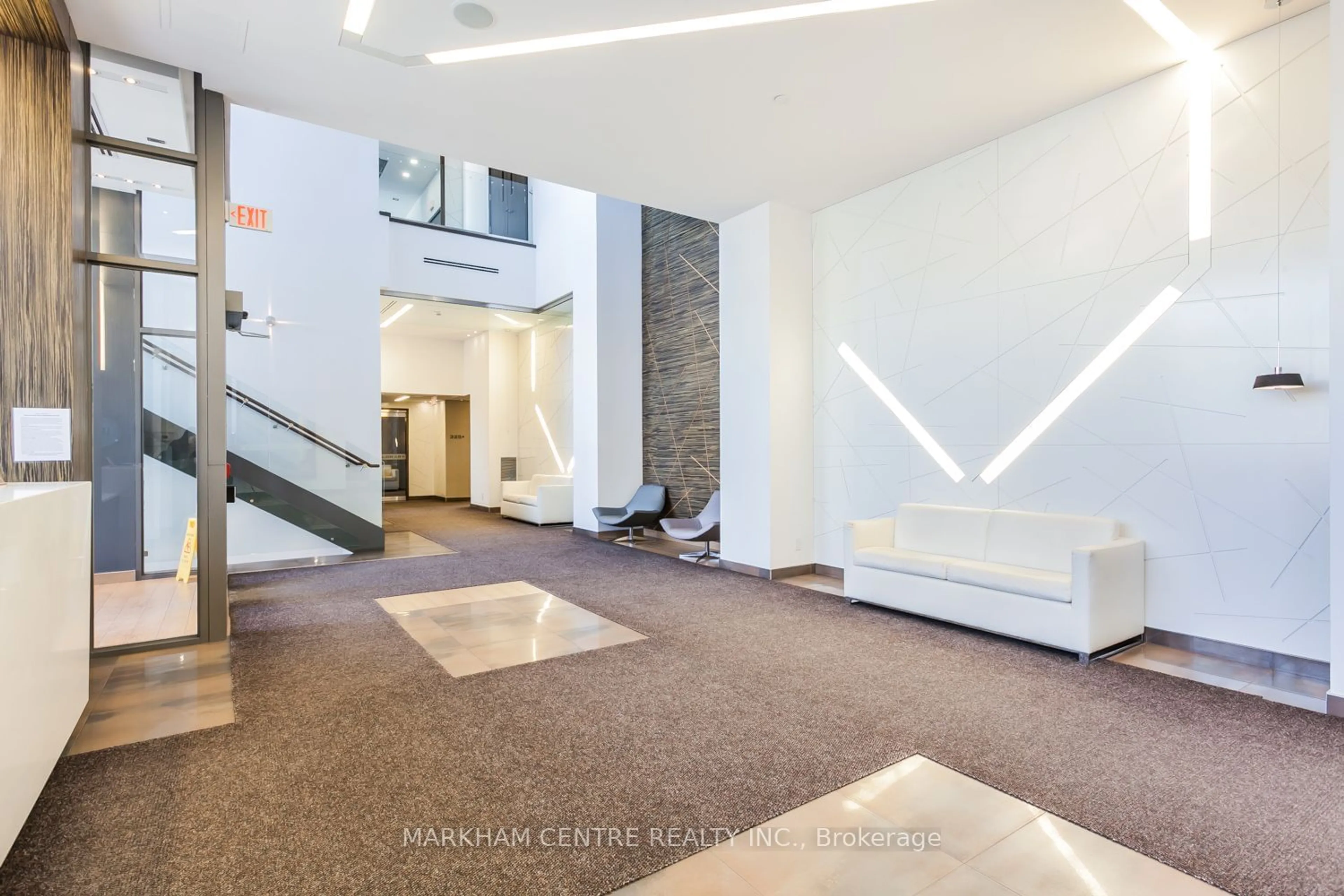 Indoor lobby, ceramic floors for 325 South Park Rd #Ph07, Markham Ontario L3T 0B8