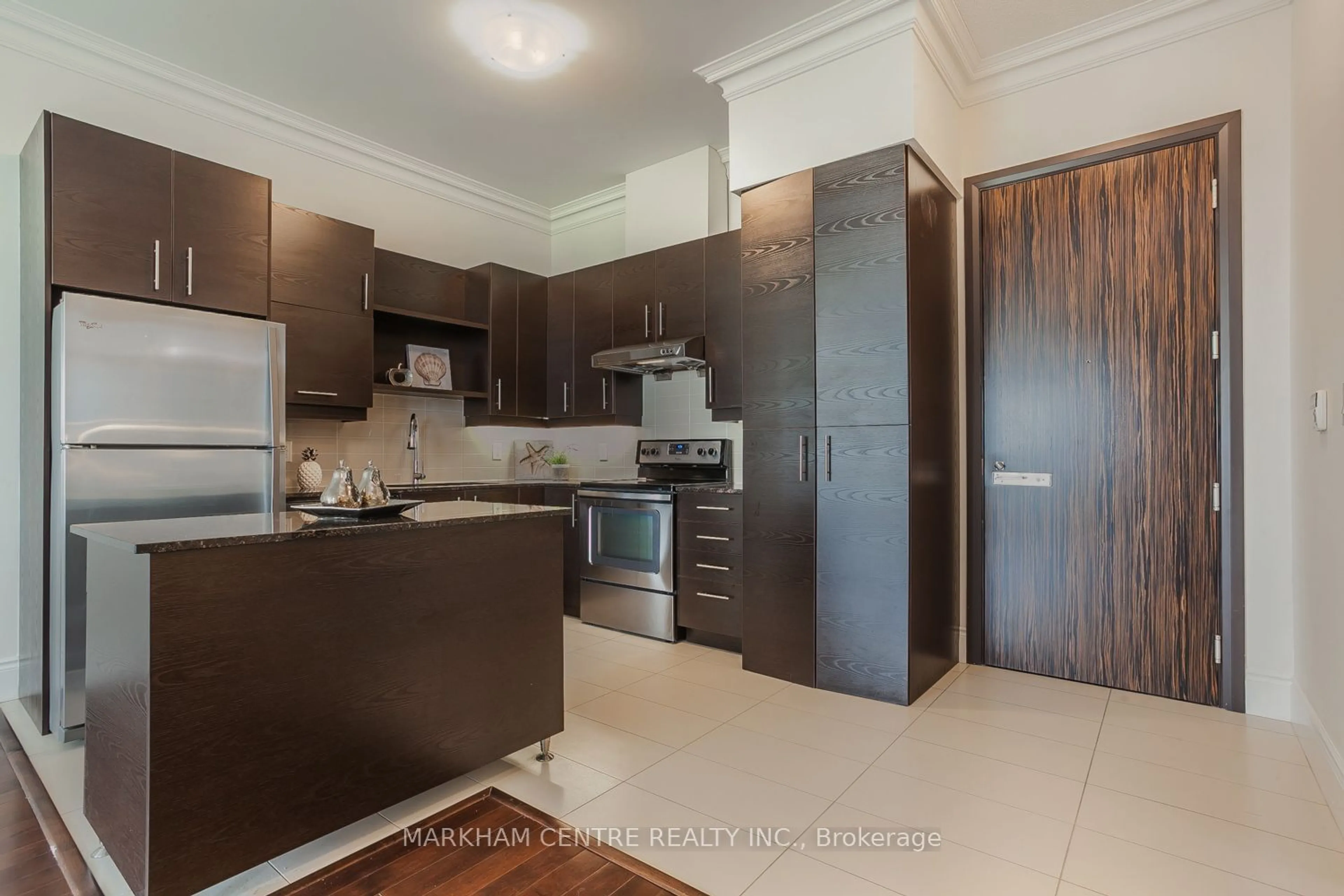 Standard kitchen, wood floors for 325 South Park Rd #Ph07, Markham Ontario L3T 0B8