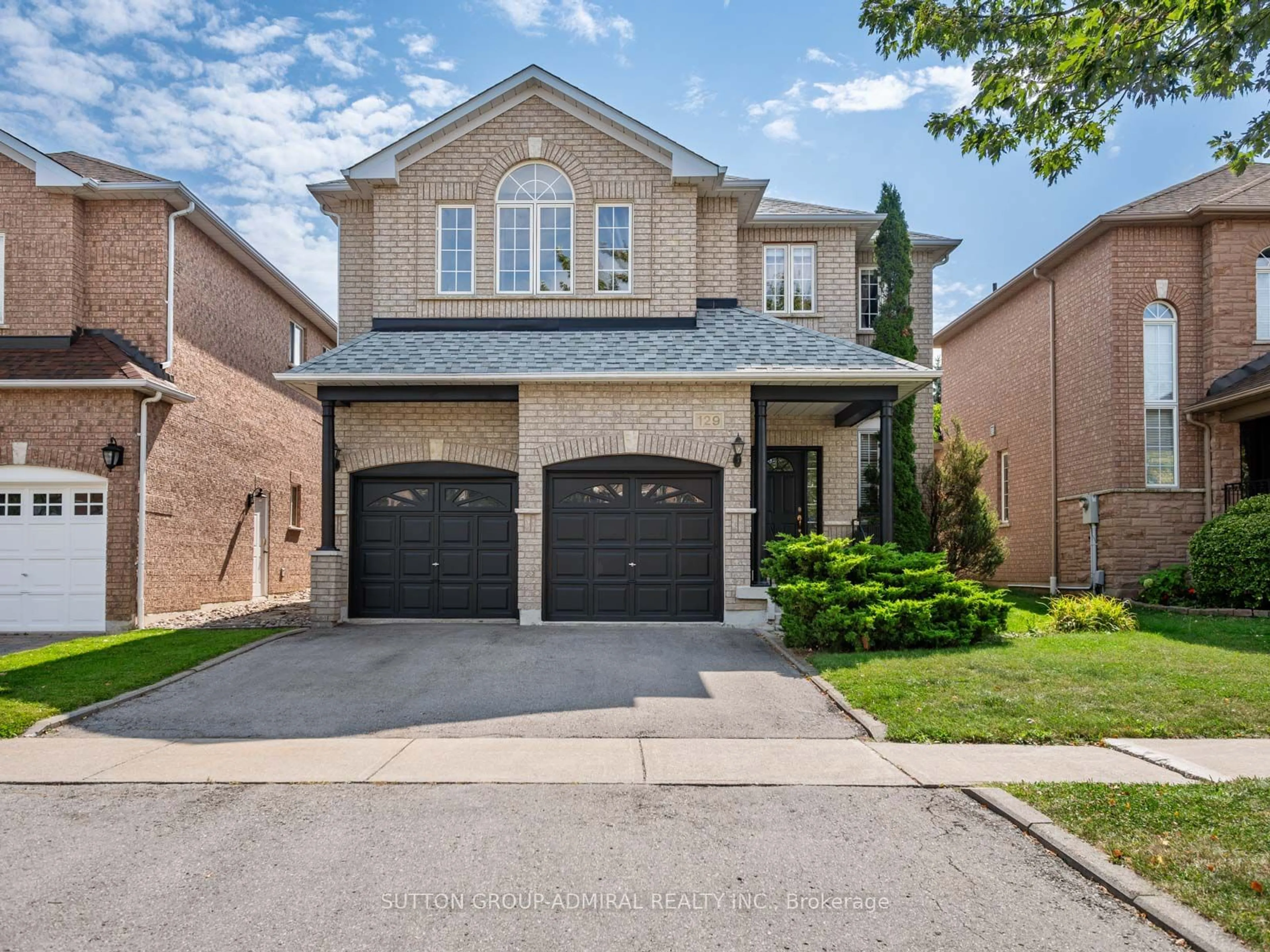 Home with brick exterior material for 129 Sonoma Blvd, Vaughan Ontario L4H 1N8