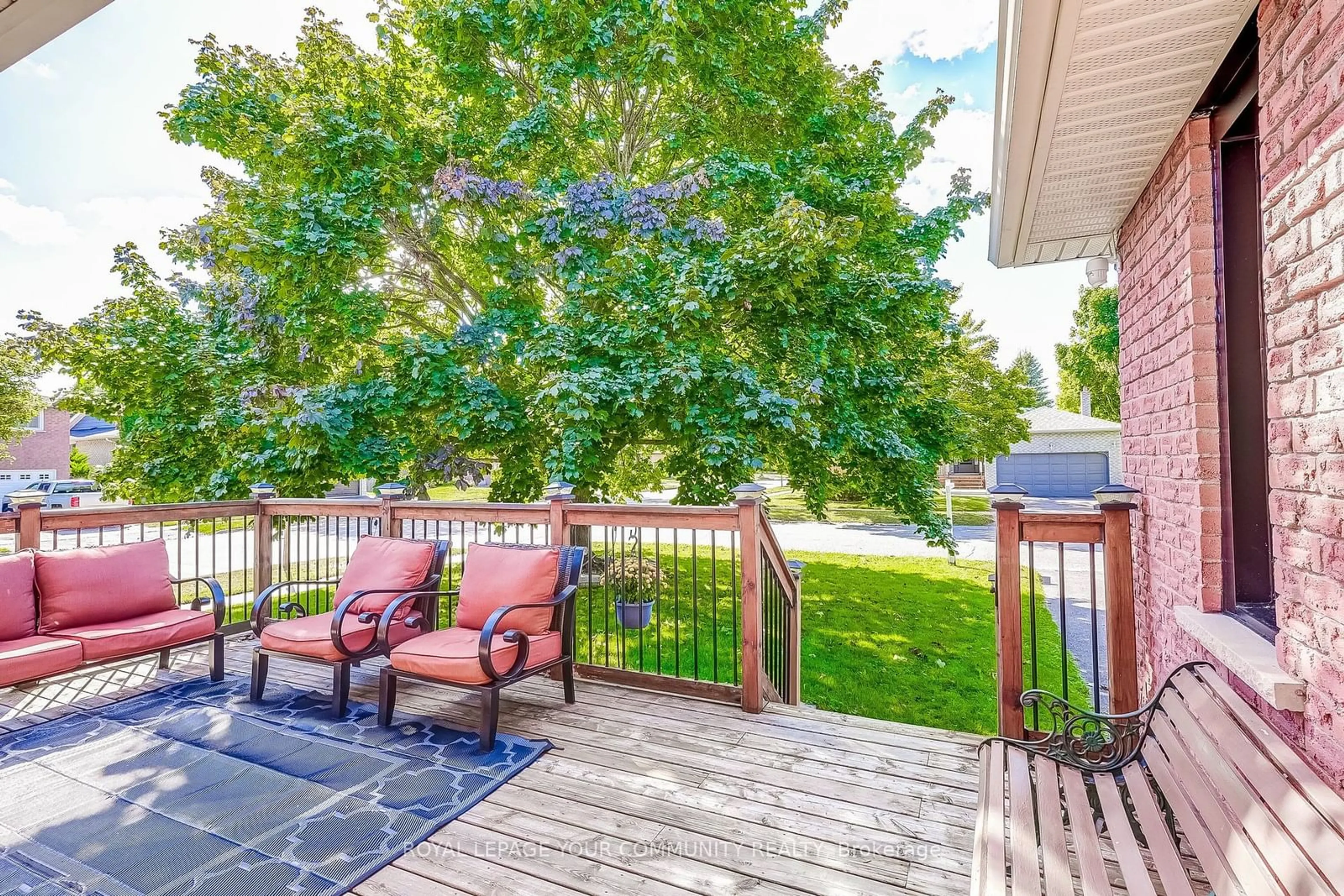 Patio, the fenced backyard for 1 Oakmeadow Blvd, Georgina Ontario L4P 3L1