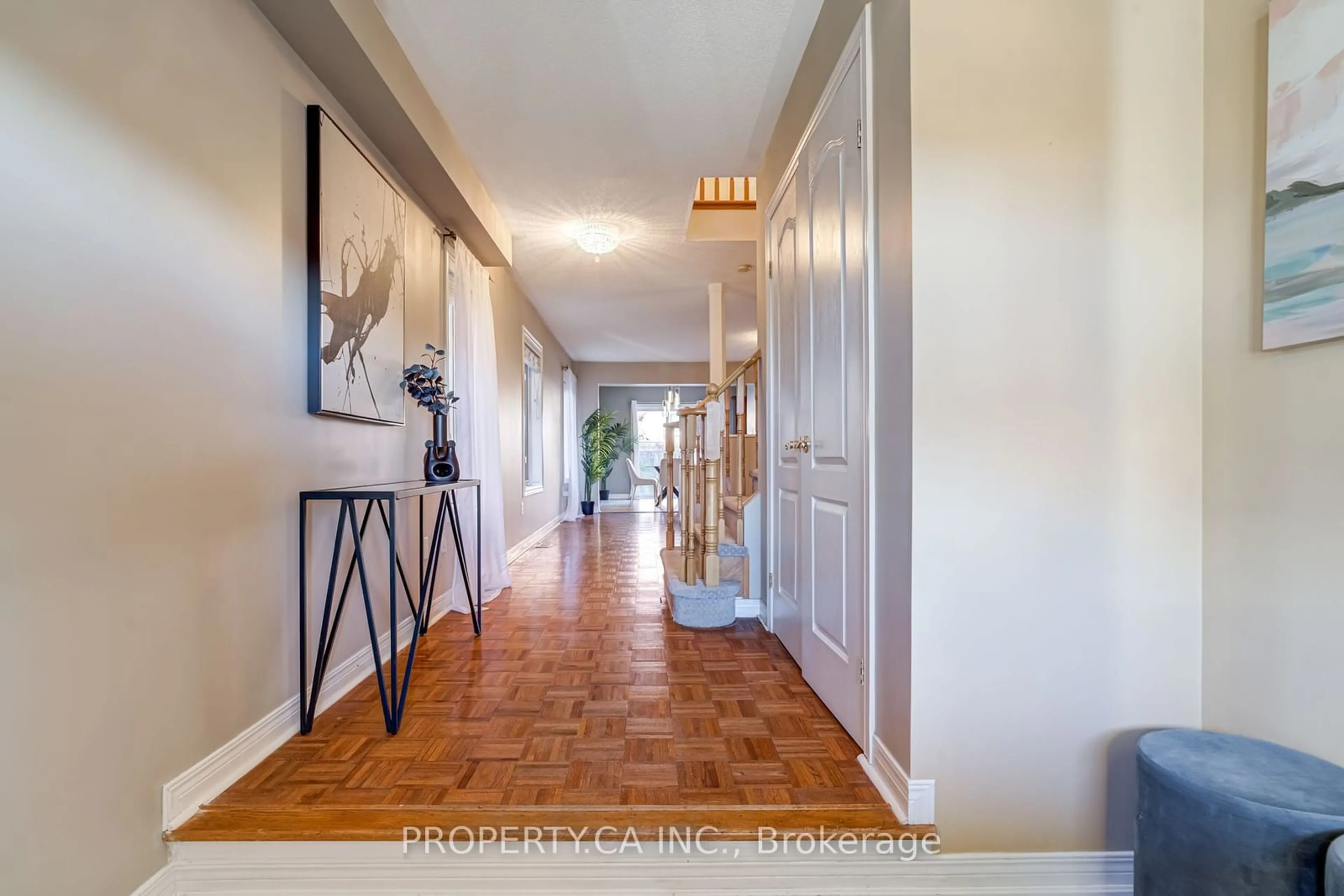 Indoor entryway, wood floors for 831 Joe Persechini Dr, Newmarket Ontario L3X 2T7