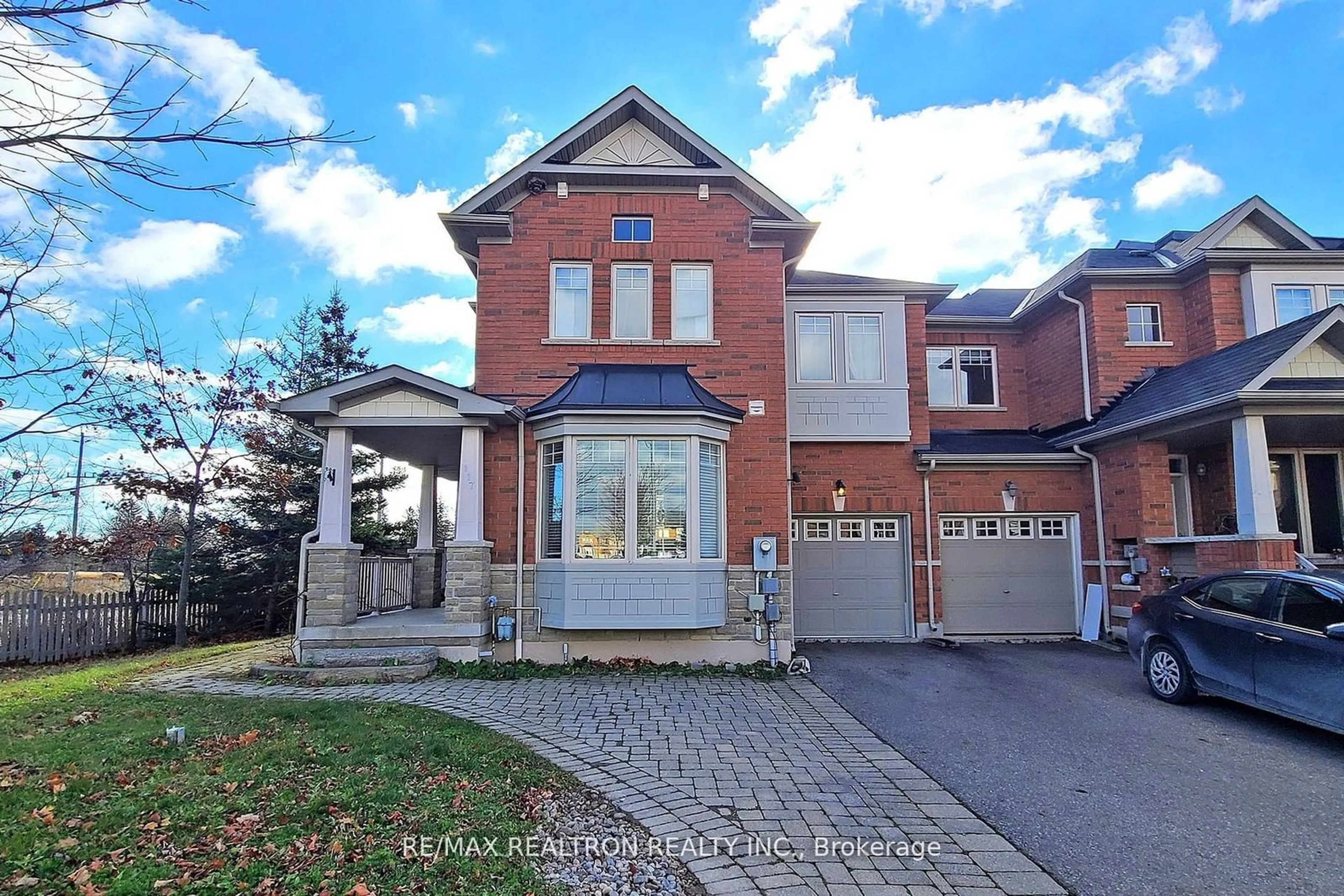 Home with brick exterior material for 117 Shirrick Dr, Richmond Hill Ontario L4E 0B7