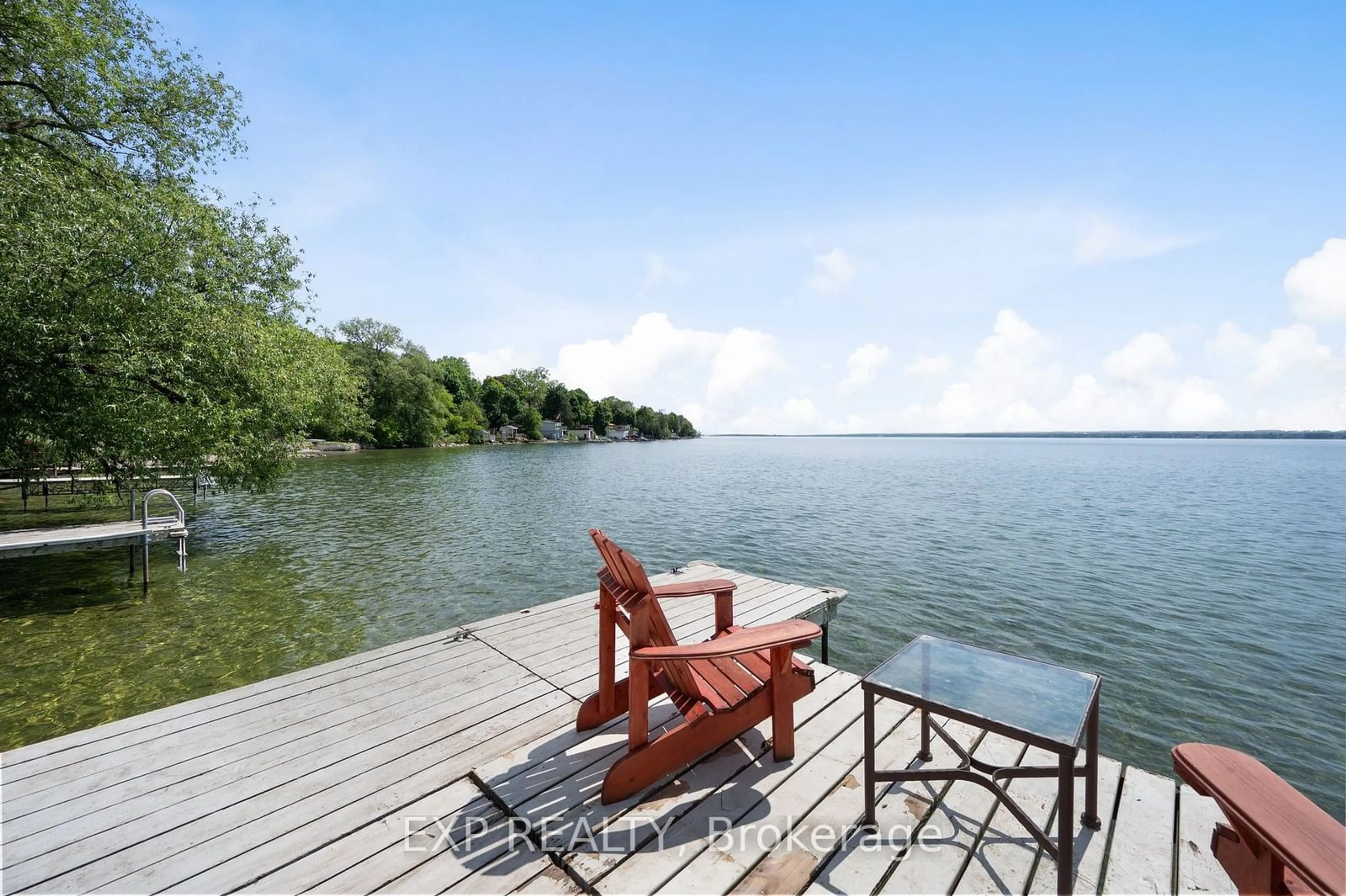 Patio, lake for 183 Lake Dr, Georgina Ontario L4P 3C8