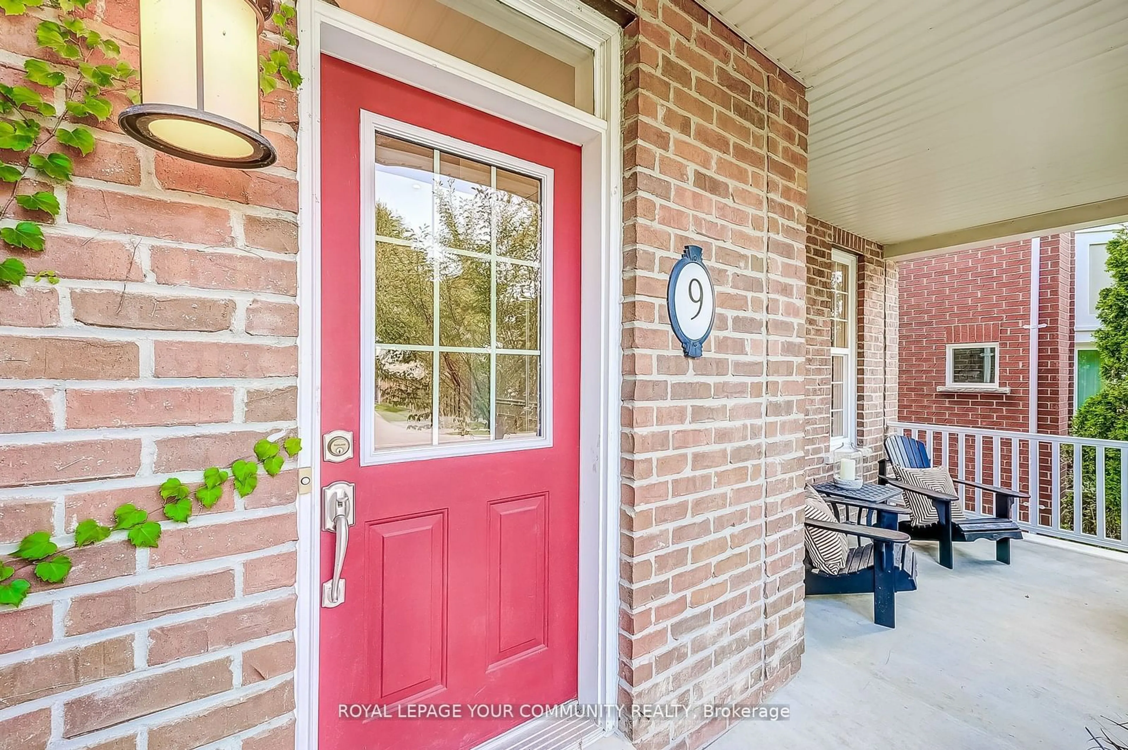 Indoor entryway, wood floors for 9 Port Rush Tr, Markham Ontario L6C 2A1