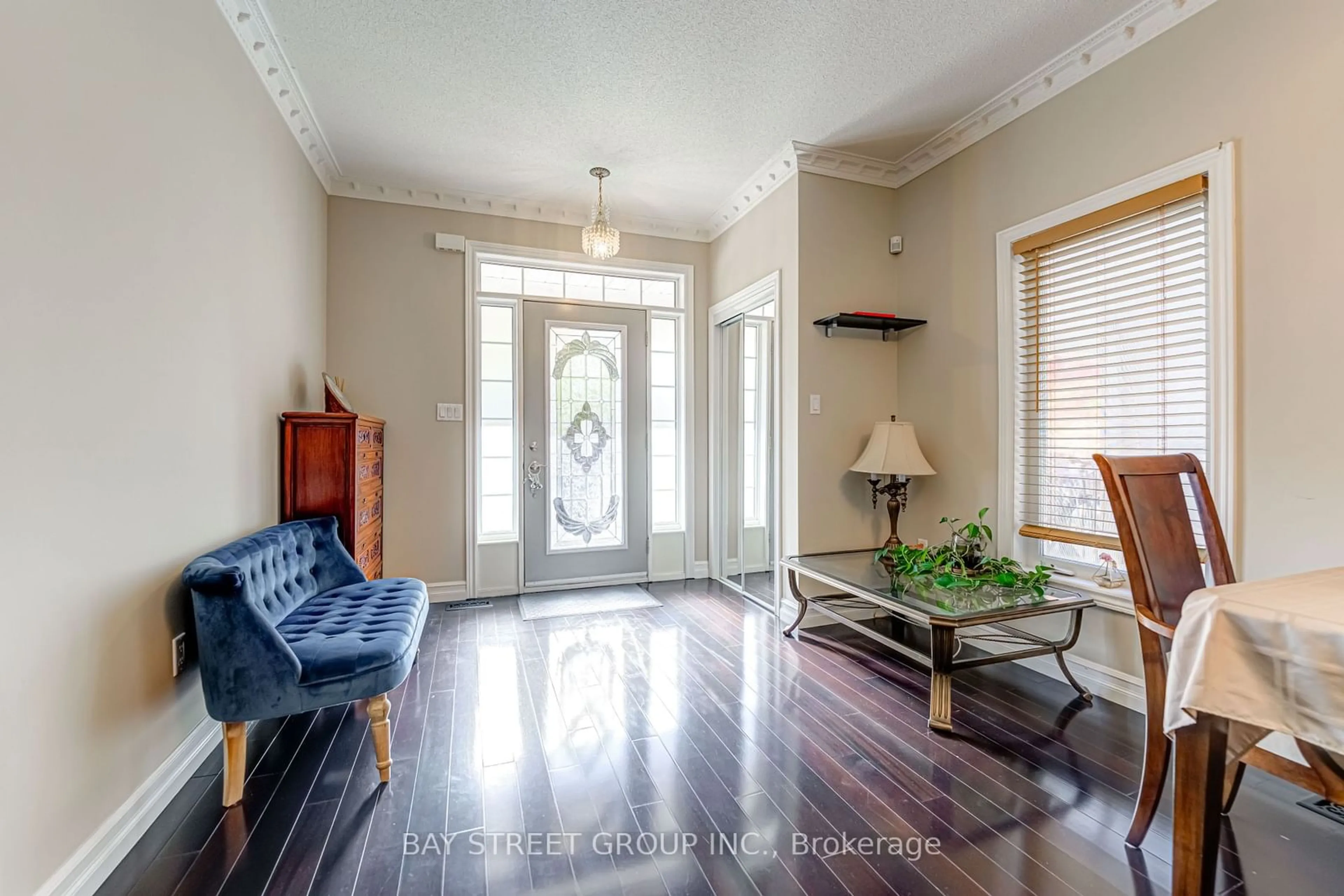 Indoor entryway, wood floors for 62 Warren Bradley St, Markham Ontario L6C 2W4