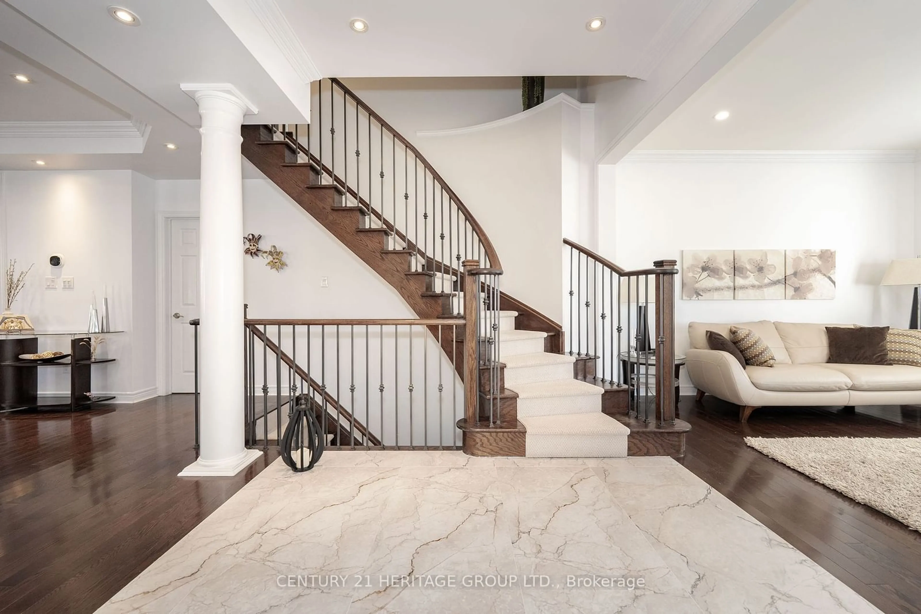 Stairs for 78 Walter Scott Cres, Markham Ontario L6C 0E8