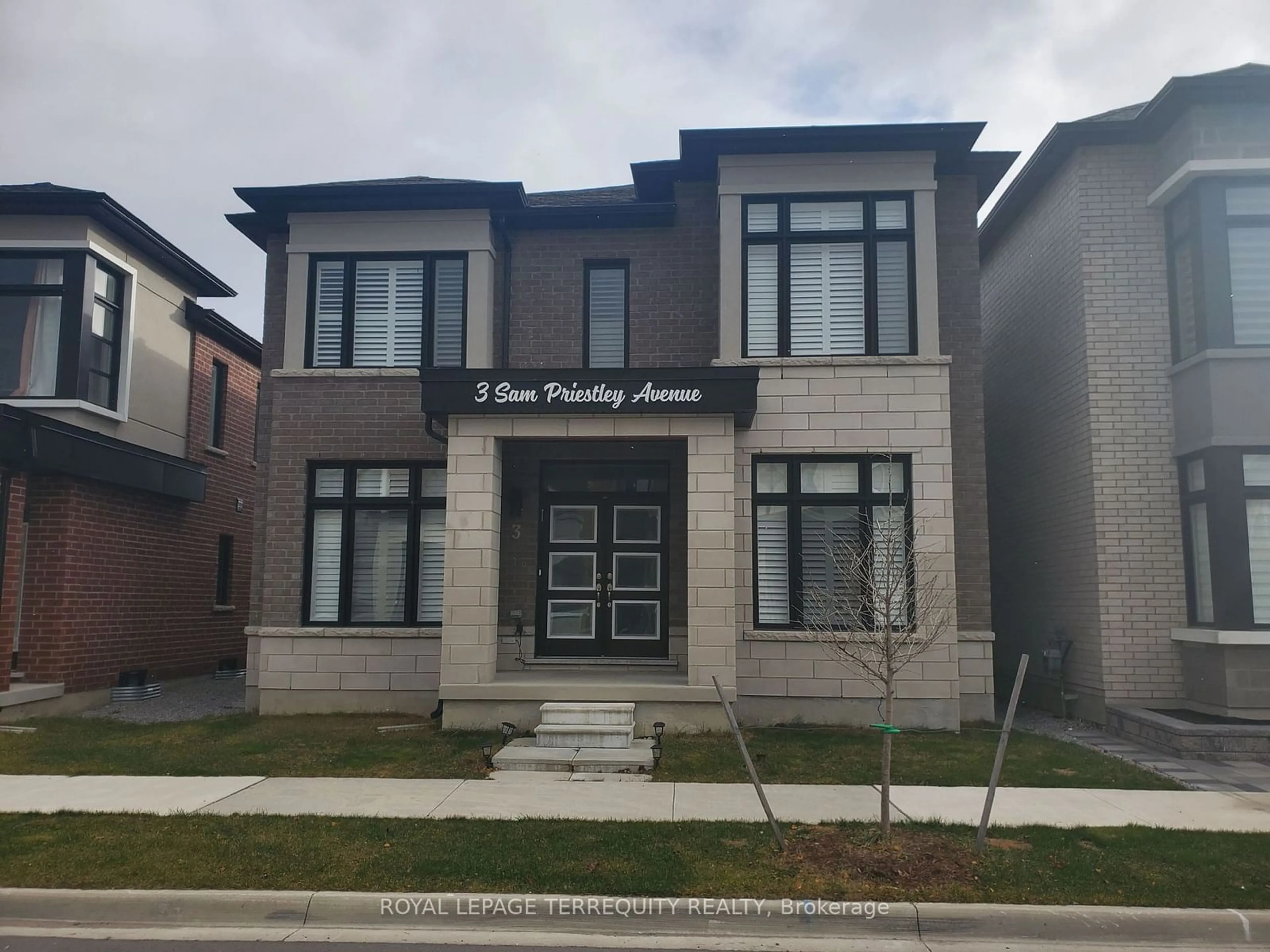 Home with brick exterior material for 3 Sam Priestley Ave, Markham Ontario L6B 1P1