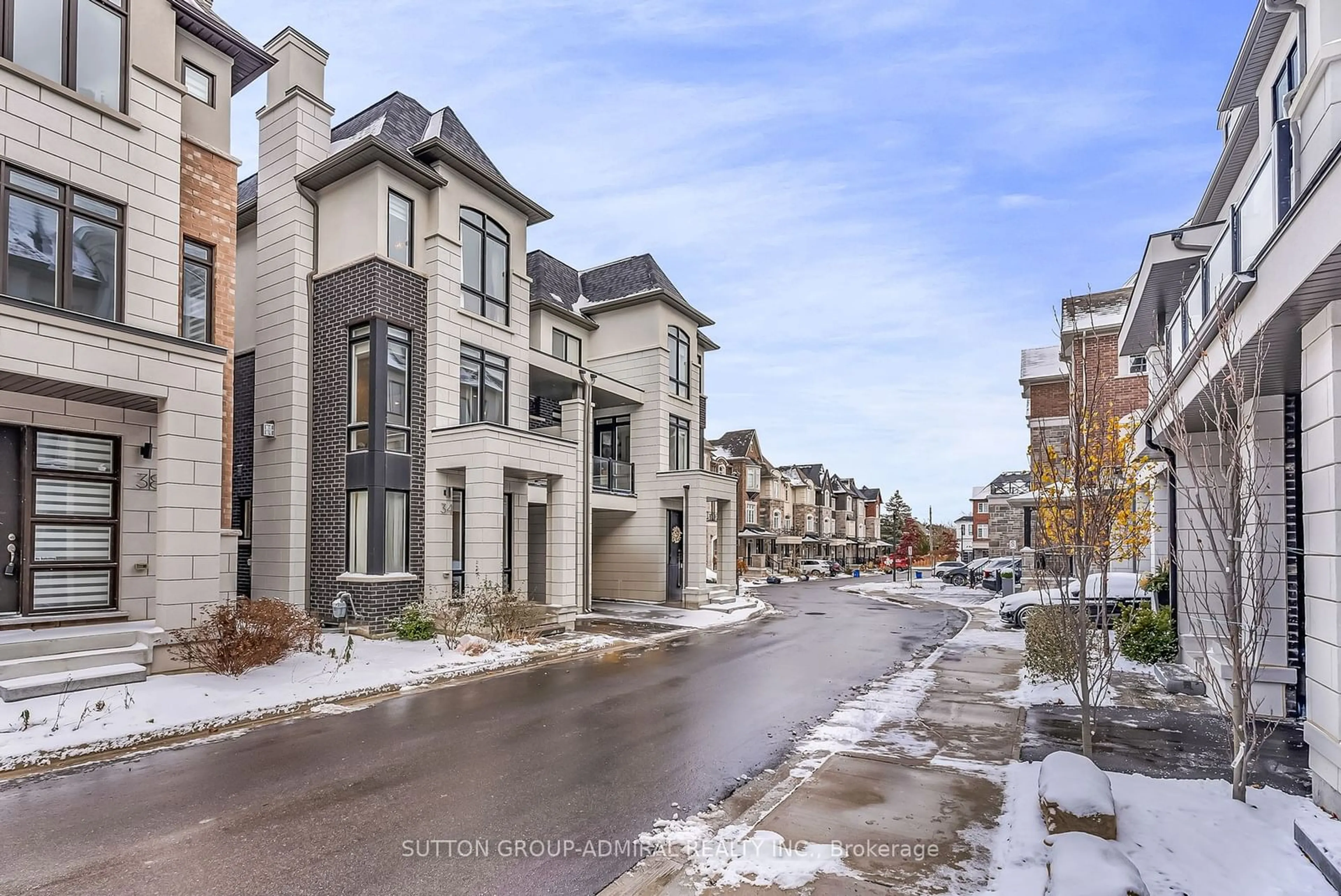 A pic from exterior of the house or condo, the street view for 34 Globemaster Lane, Richmond Hill Ontario L4E 1H4