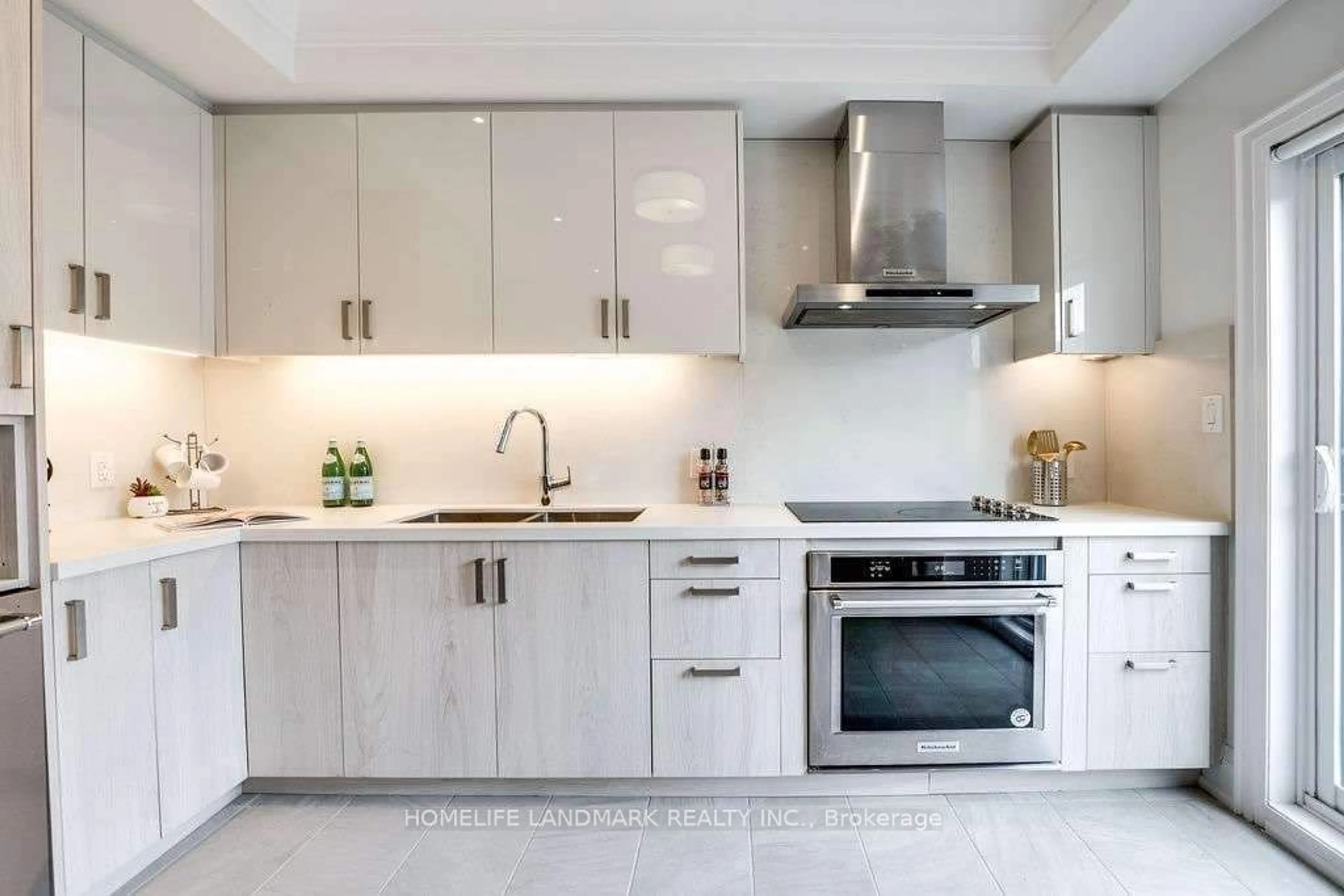 Contemporary kitchen, ceramic floors for 91 Feeney Lane, Markham Ontario L3T 0G3