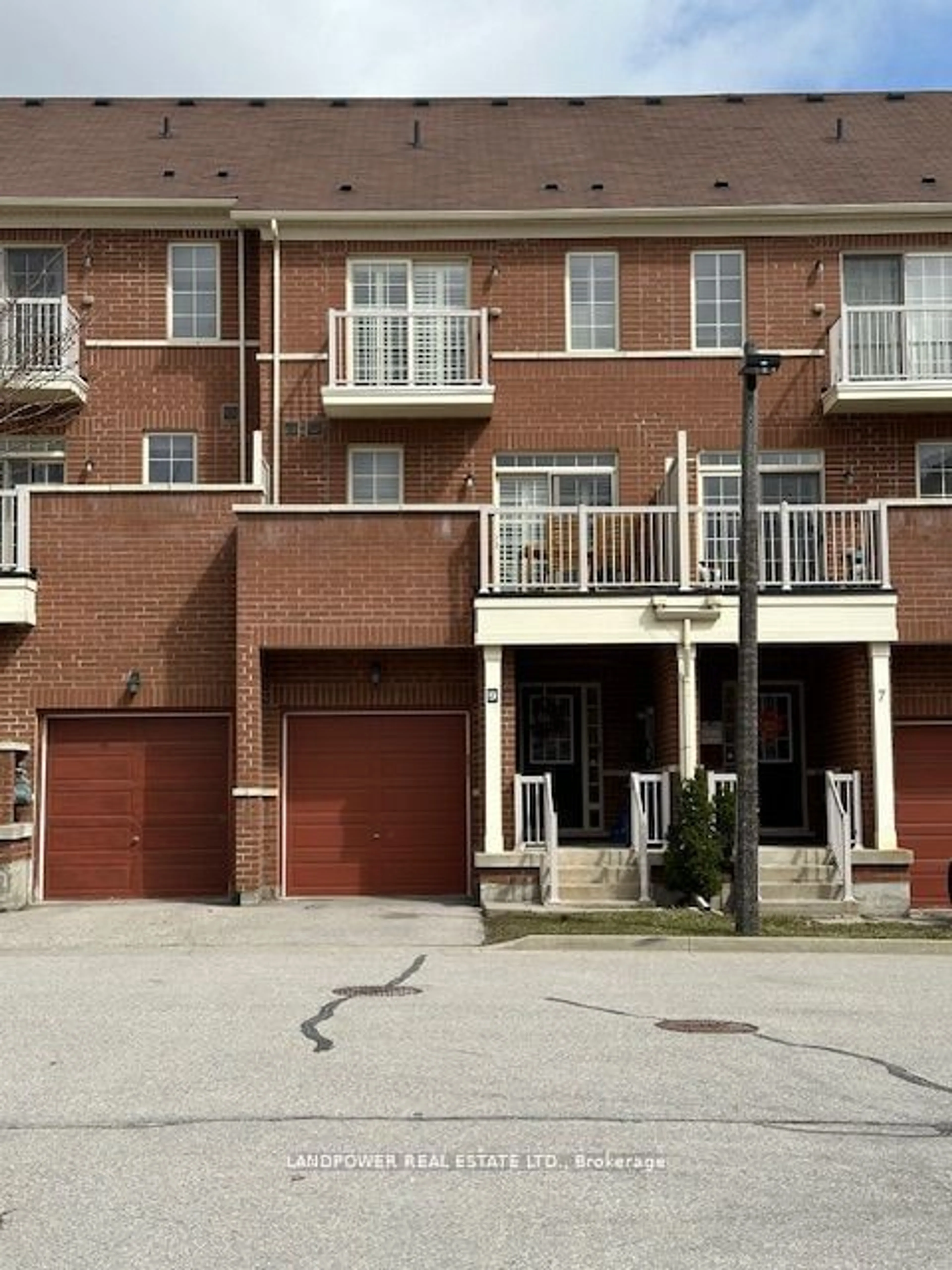 A pic from exterior of the house or condo, the front or back of building for 9 Ruskov Lane, Markham Ontario L6C 0P1