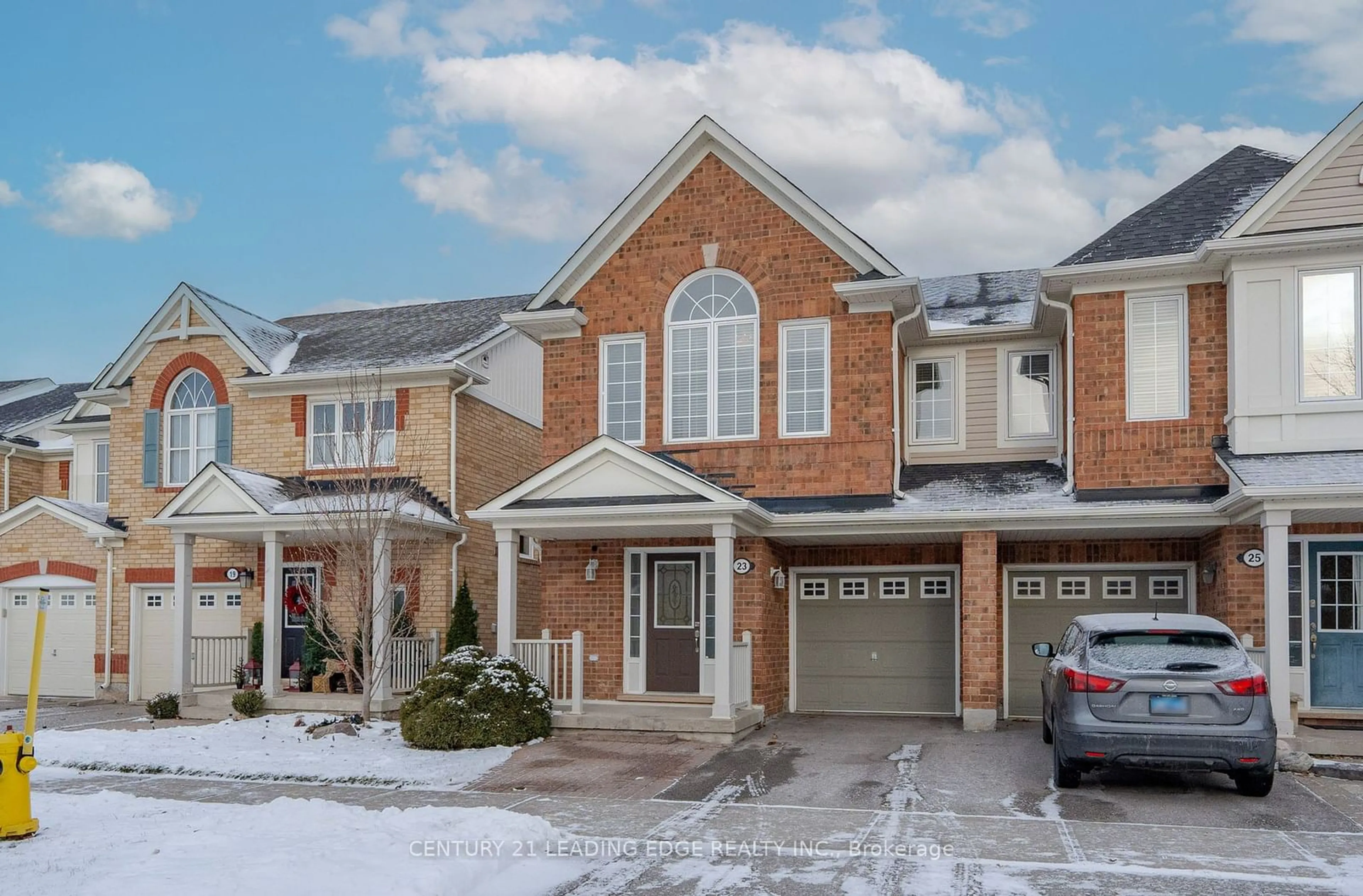 A pic from exterior of the house or condo, the street view for 23 JAMESWAY Cres, Whitchurch-Stouffville Ontario L4A 0A3