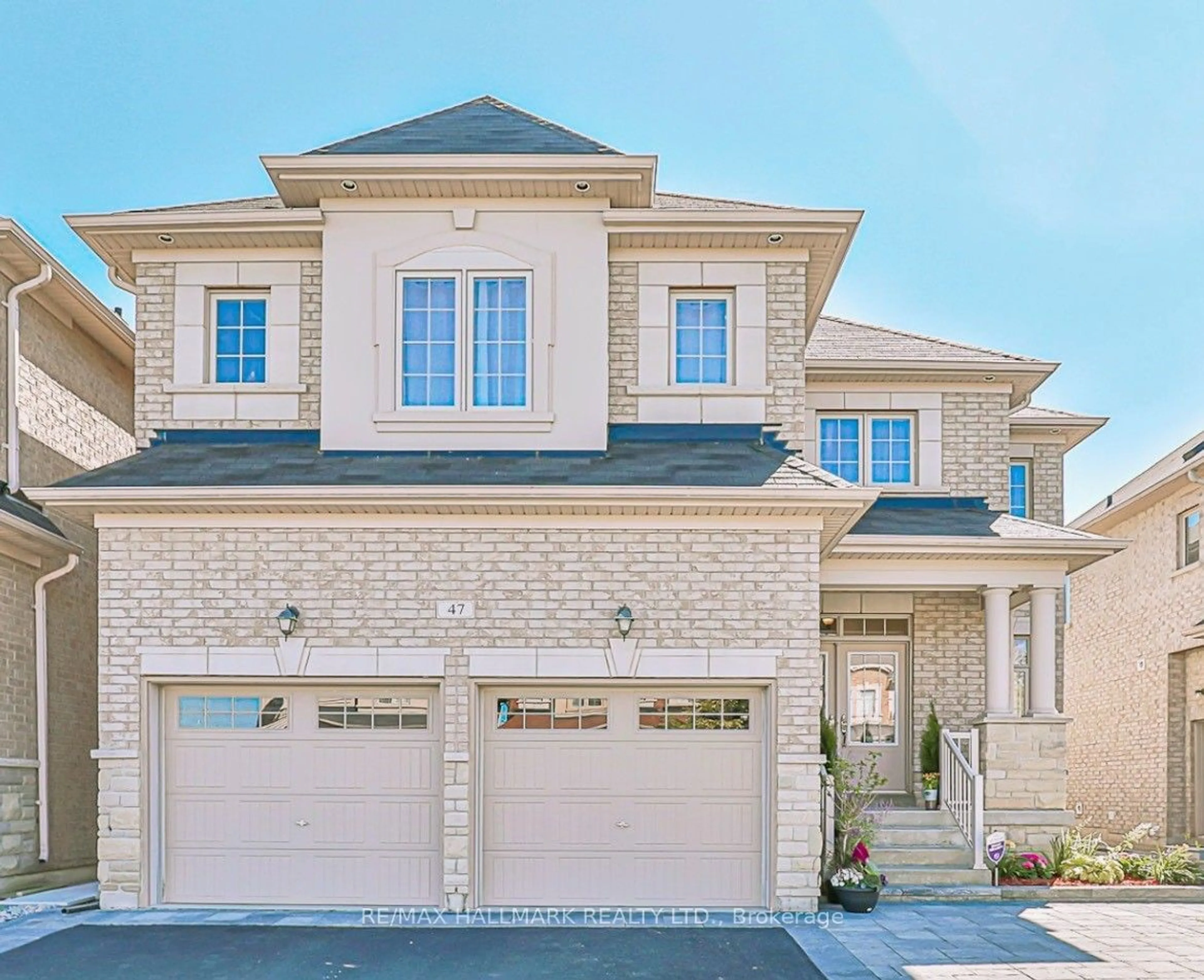 Home with brick exterior material for 47 Rossini Dr, Richmond Hill Ontario L4E 2Z2