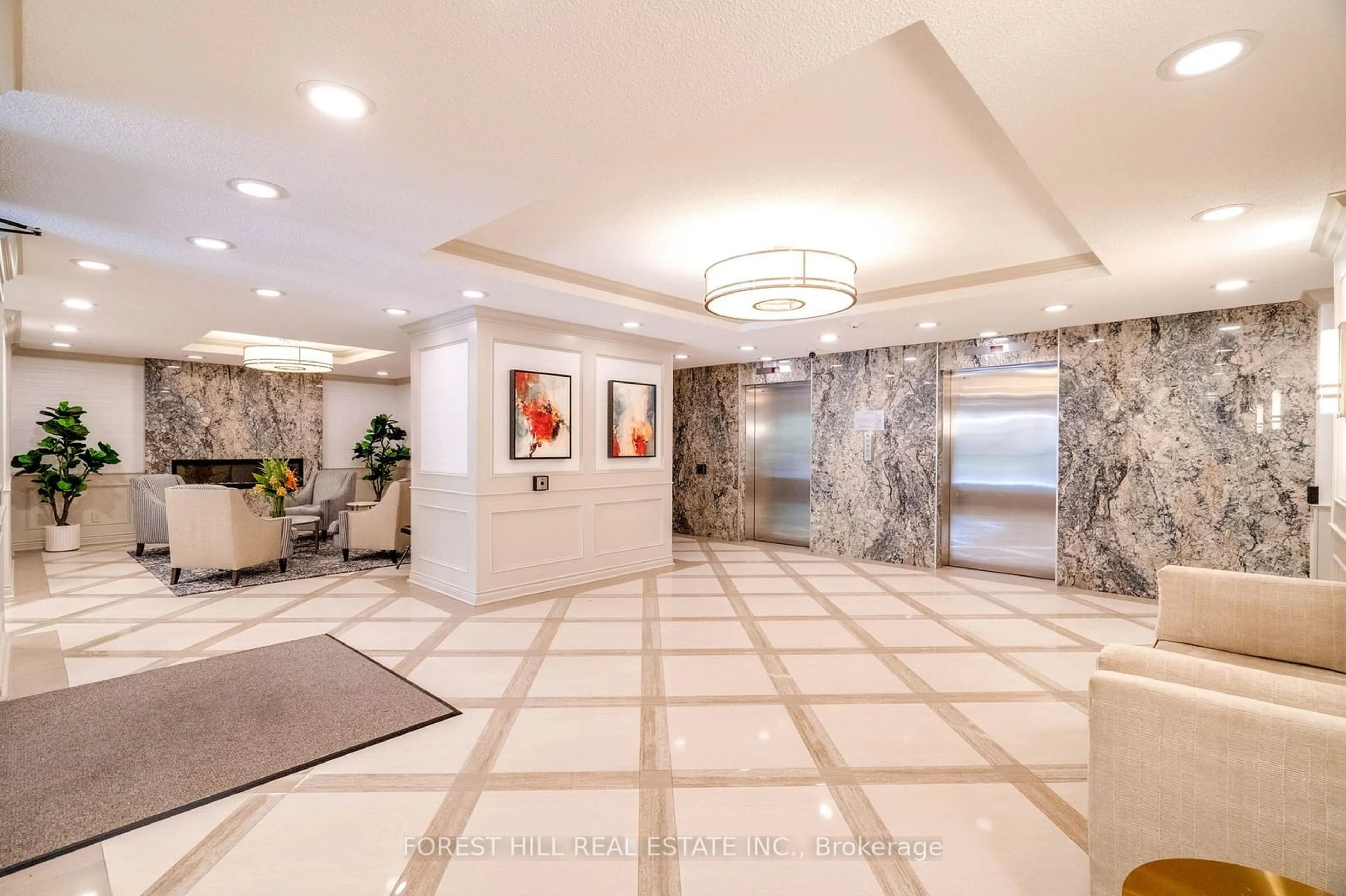 Indoor lobby, carpet floors for 40 Baif Blvd #705, Richmond Hill Ontario L4C 5M9