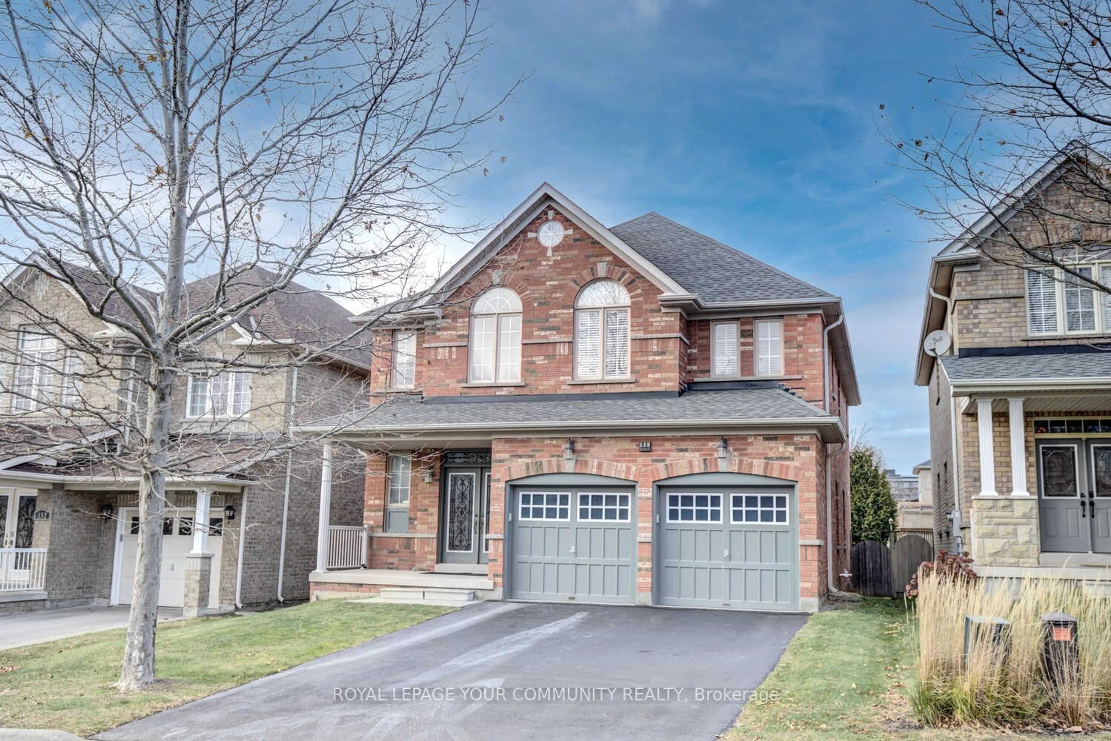 Home with brick exterior material for 150 Lealinds Rd, Vaughan Ontario L6A 0M3