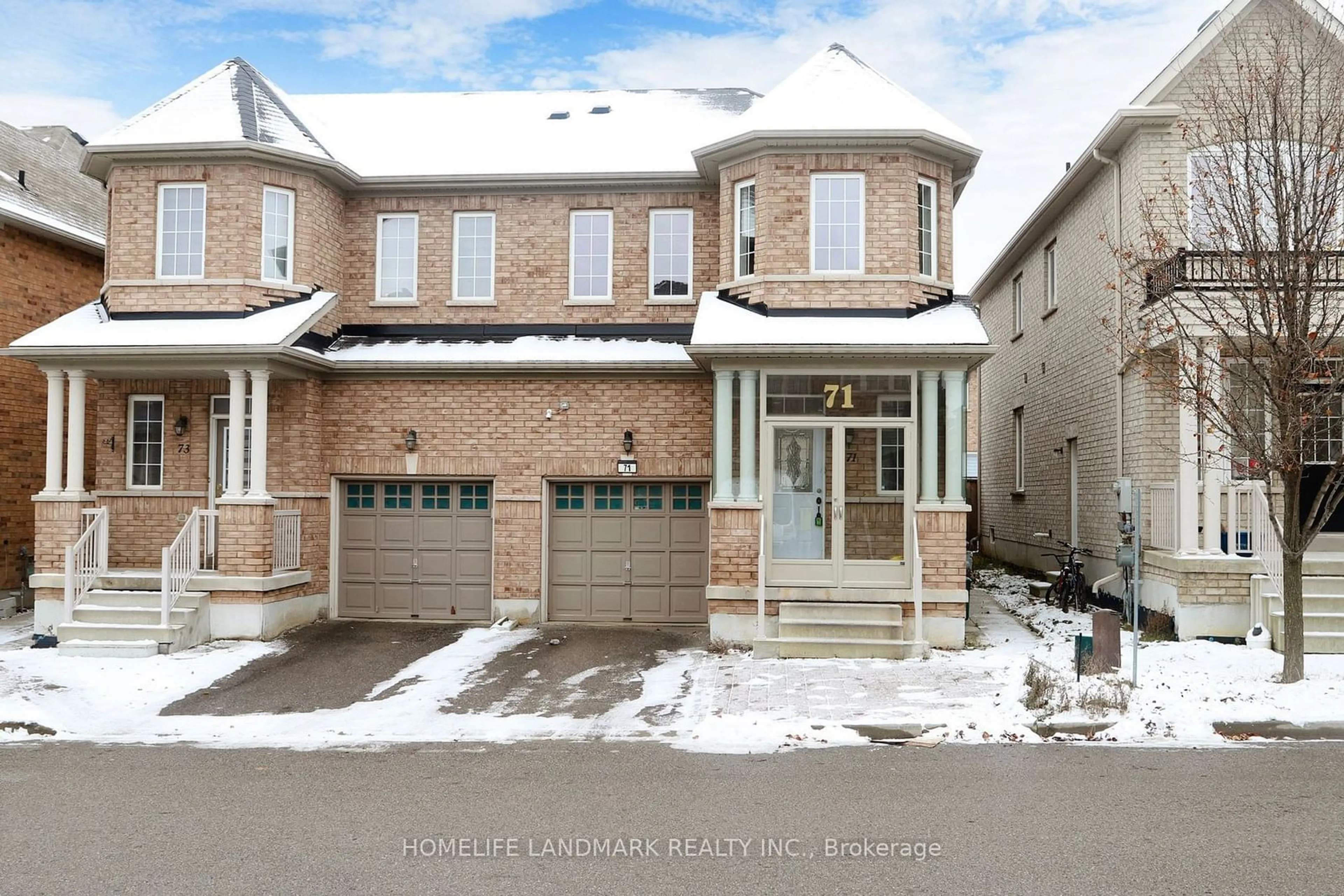 A pic from exterior of the house or condo, the street view for 71 Coleluke Lane, Markham Ontario L3S 0B8