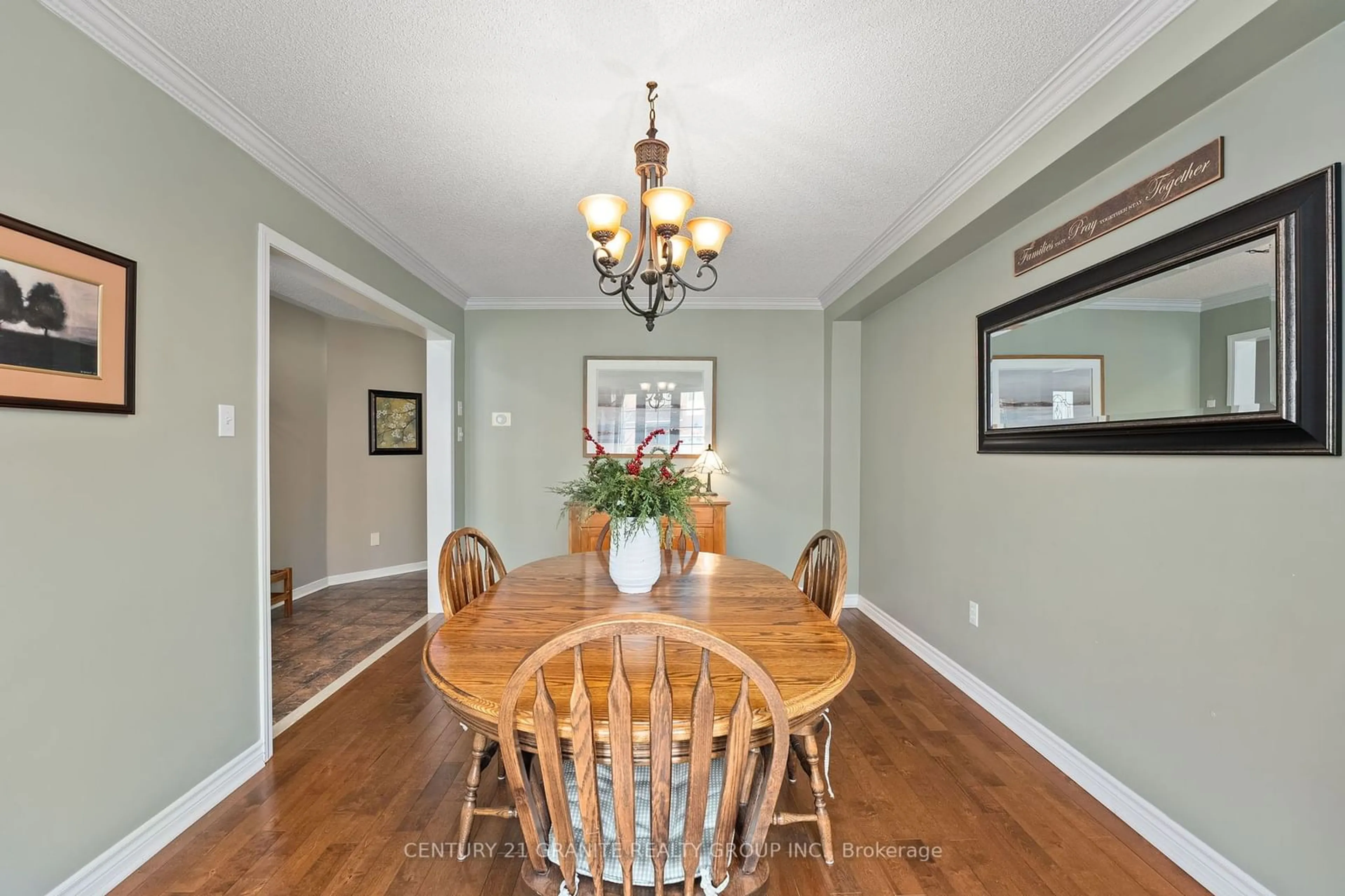 Dining room, wood floors, cottage for 153 Flagstone Way, Newmarket Ontario L3X 2Z8