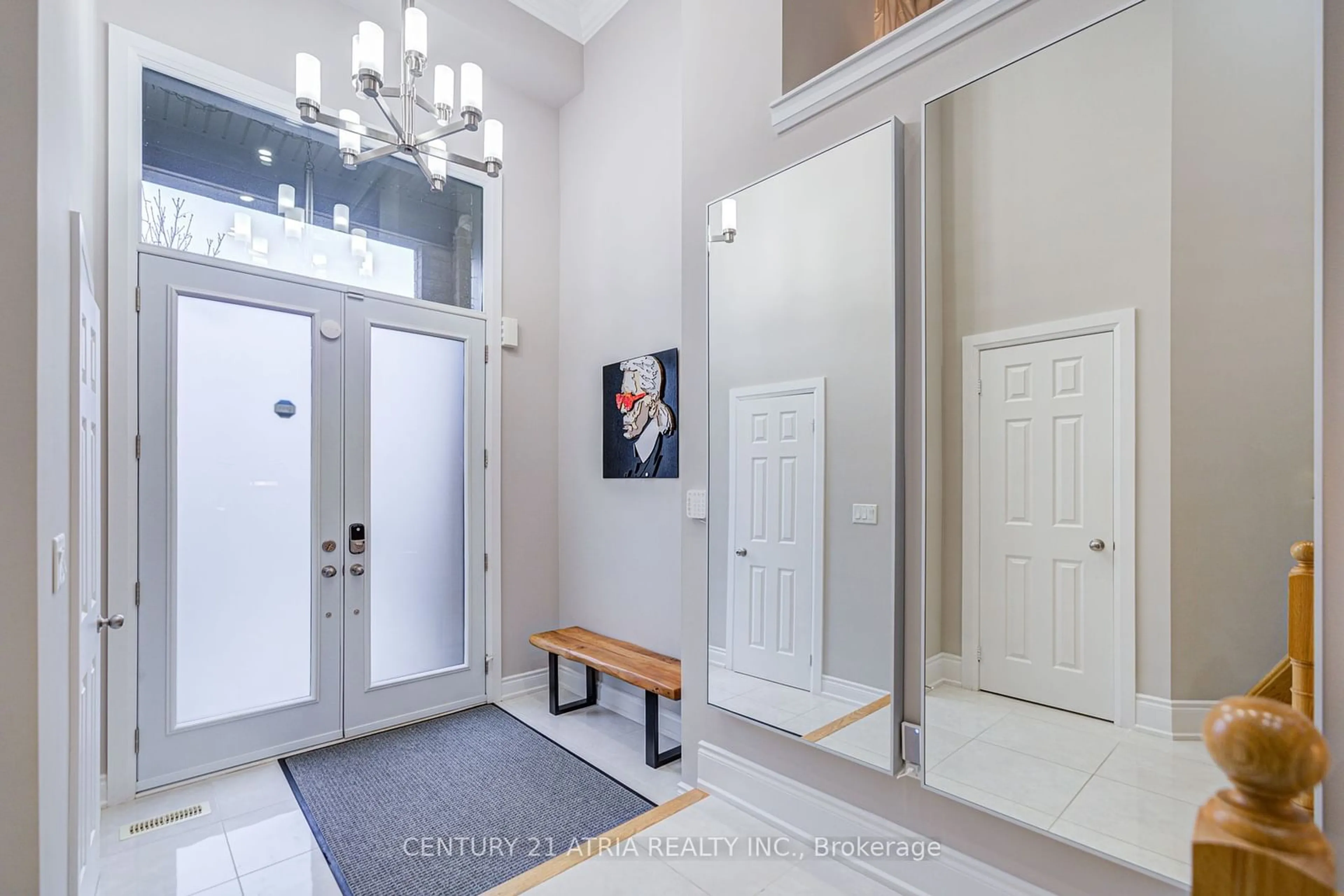 Indoor entryway, wood floors for 21 Haven Rd, Vaughan Ontario L6A 0W7