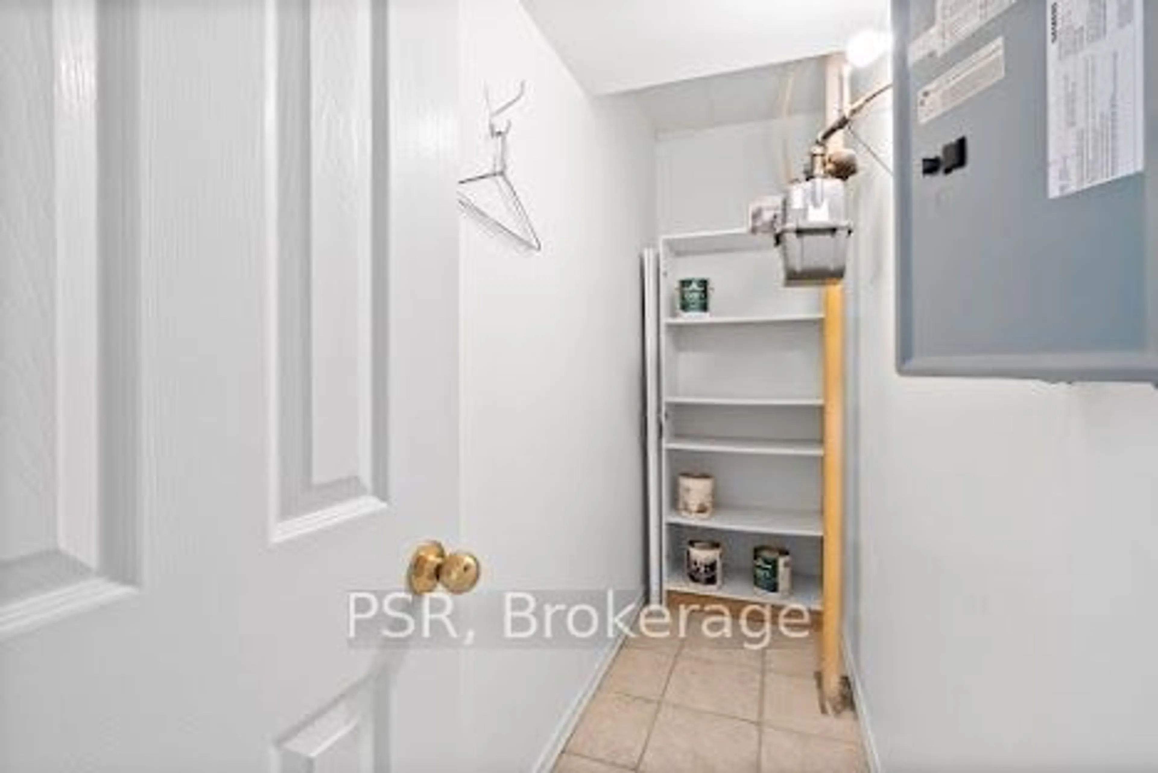 Storage room or clothes room or walk-in closet for 160 Wellington St #303, Aurora Ontario L4G 1J3