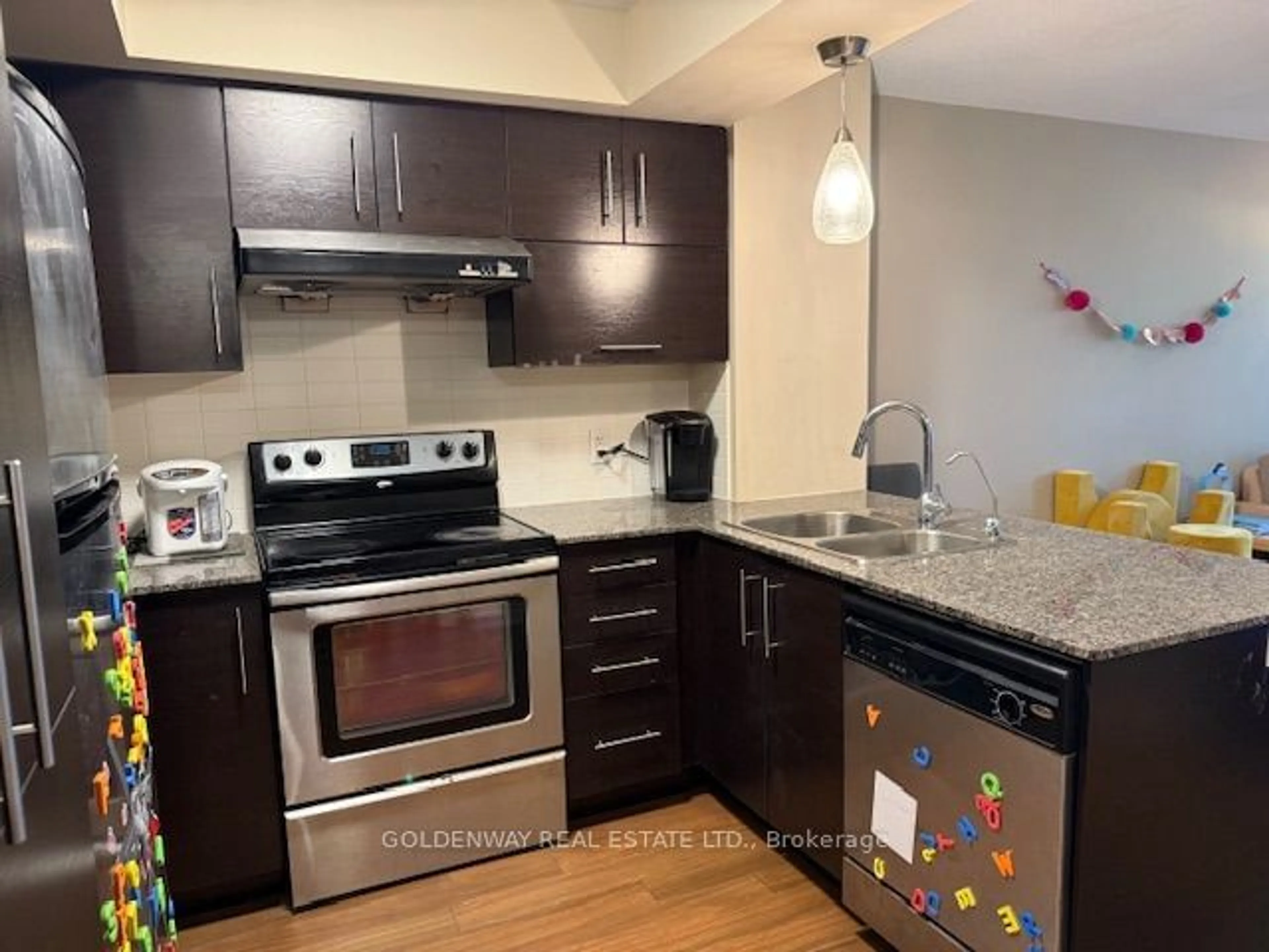 Standard kitchen, unknown for 233 South Park Rd #501, Markham Ontario L3T 0B3