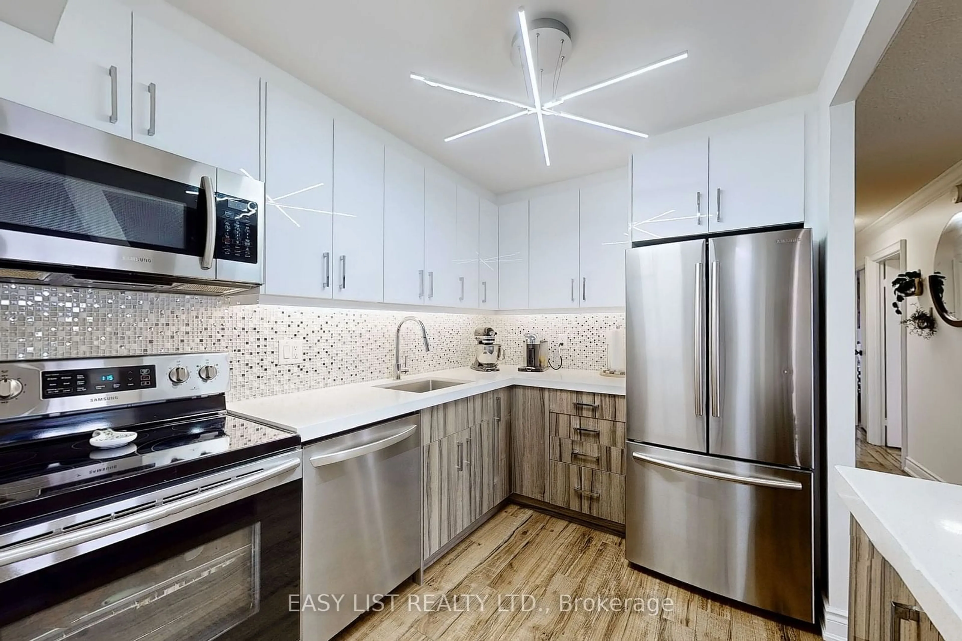 Standard kitchen, ceramic/tile floor for 50 Inverlochy Blvd #1107, Markham Ontario L3T 4T6