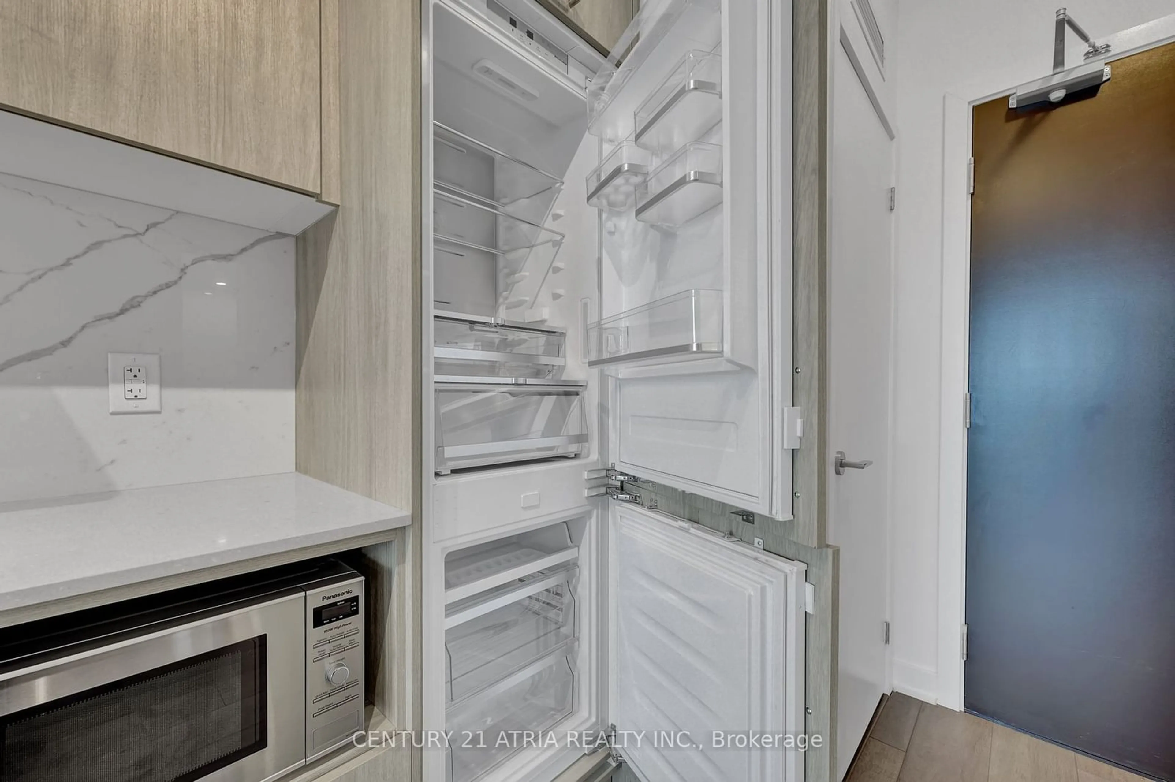 Standard kitchen, unknown for 60 Honeycrisp Cres #610, Vaughan Ontario L4K 0N5