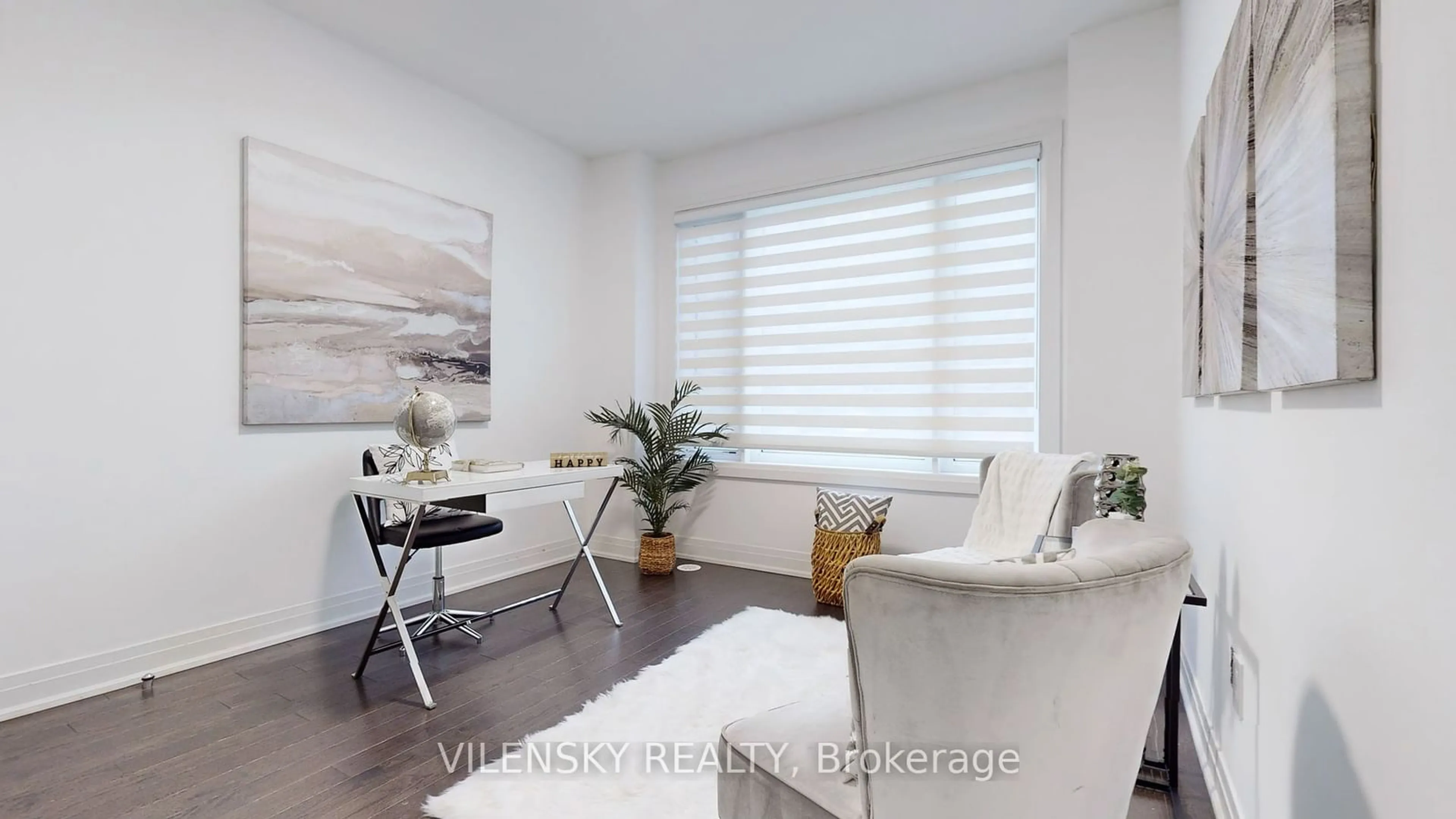 Living room with furniture, wood/laminate floor for 24A Bennington Rd, Newmarket Ontario L3X 3L8