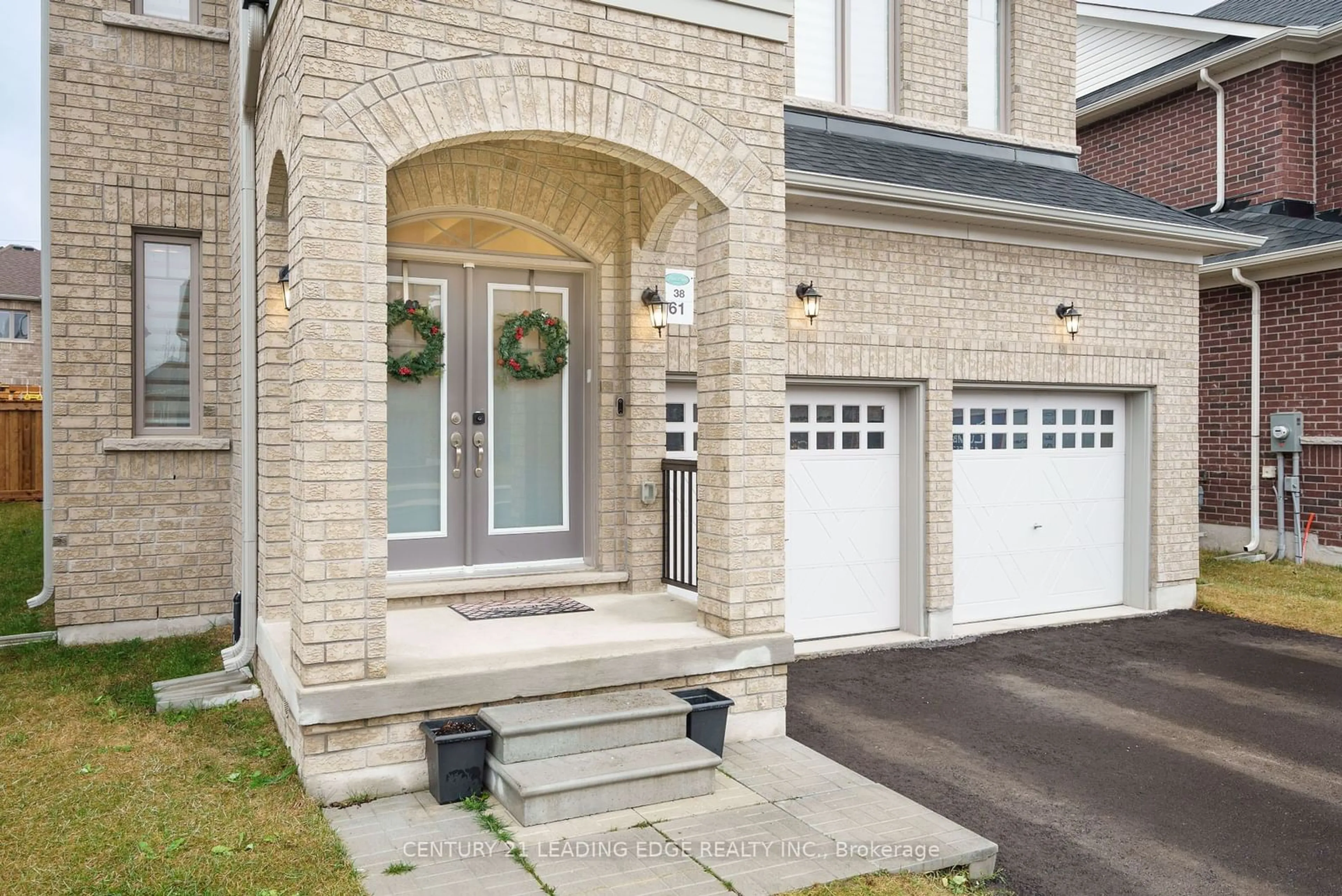 Home with brick exterior material, street for 61 MAC CAMPBELL Way, Bradford West Gwillimbury Ontario L3Z 4M6