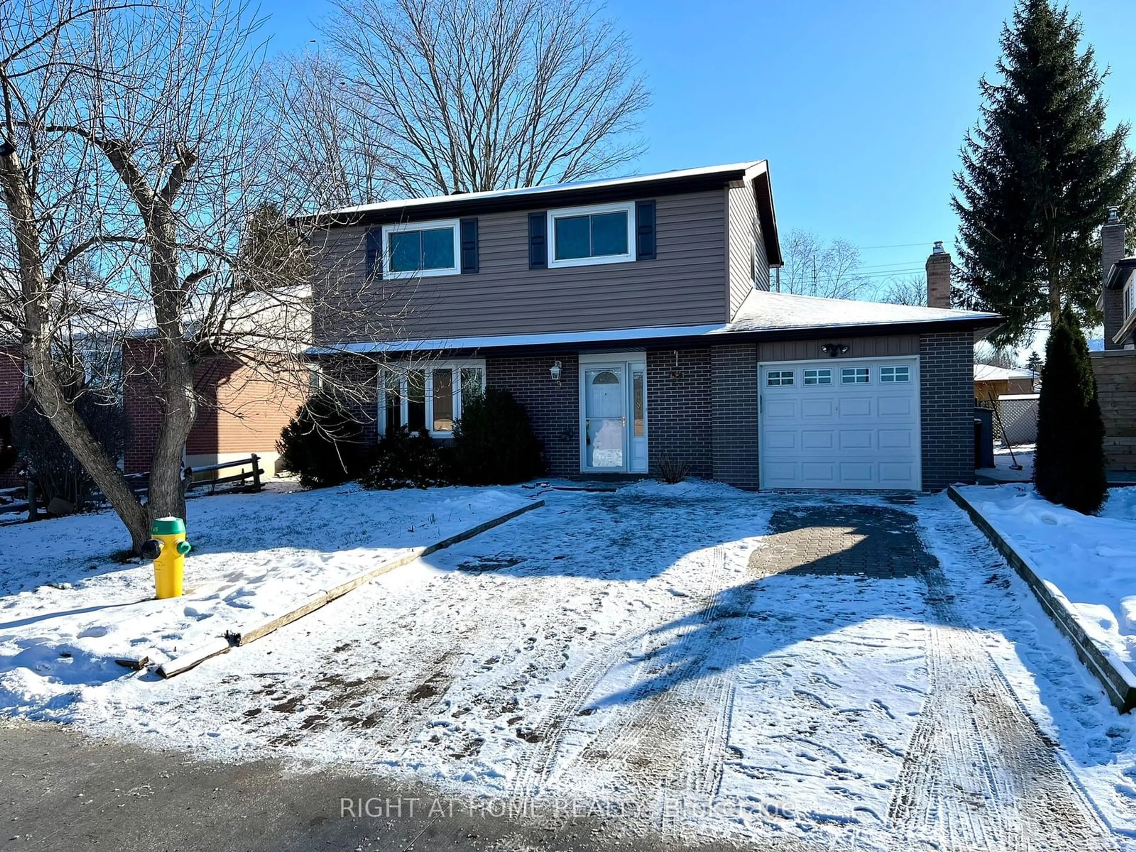 Home with vinyl exterior material, street for 9 Rogers Rd, New Tecumseth Ontario L0G 1W0