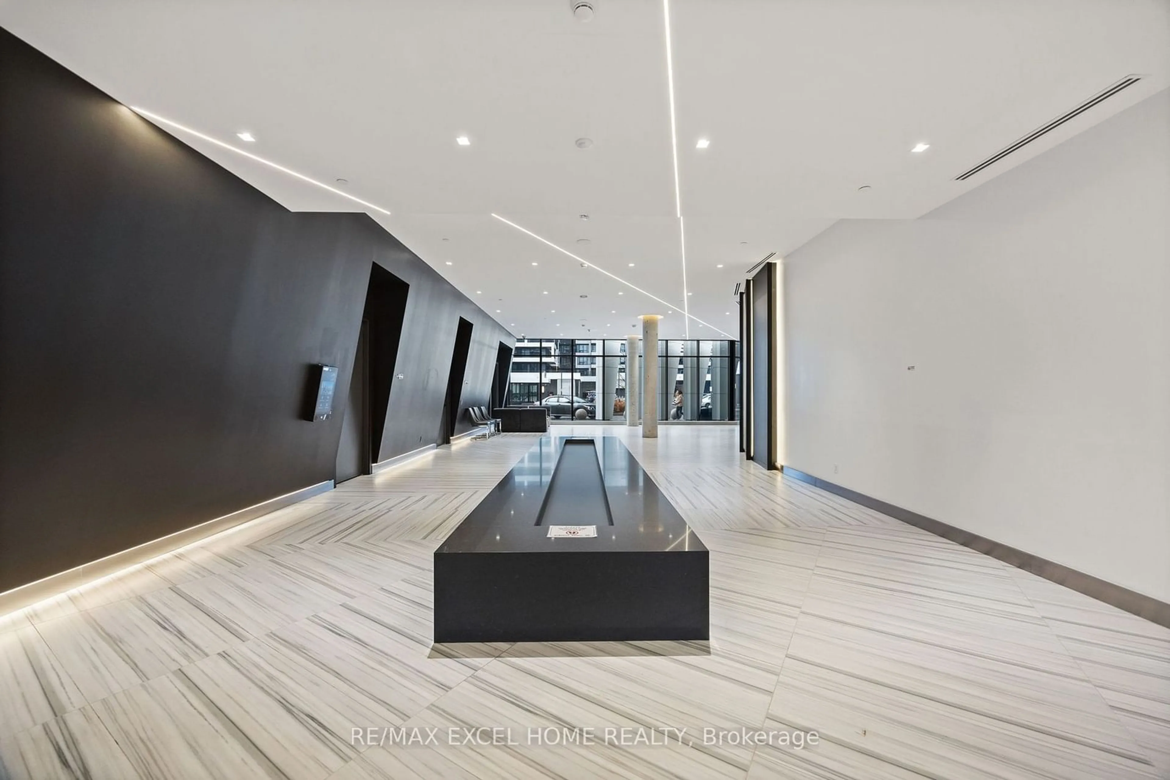 Indoor foyer for 8 Water Walk Dr #3603, Markham Ontario L3R 6L4