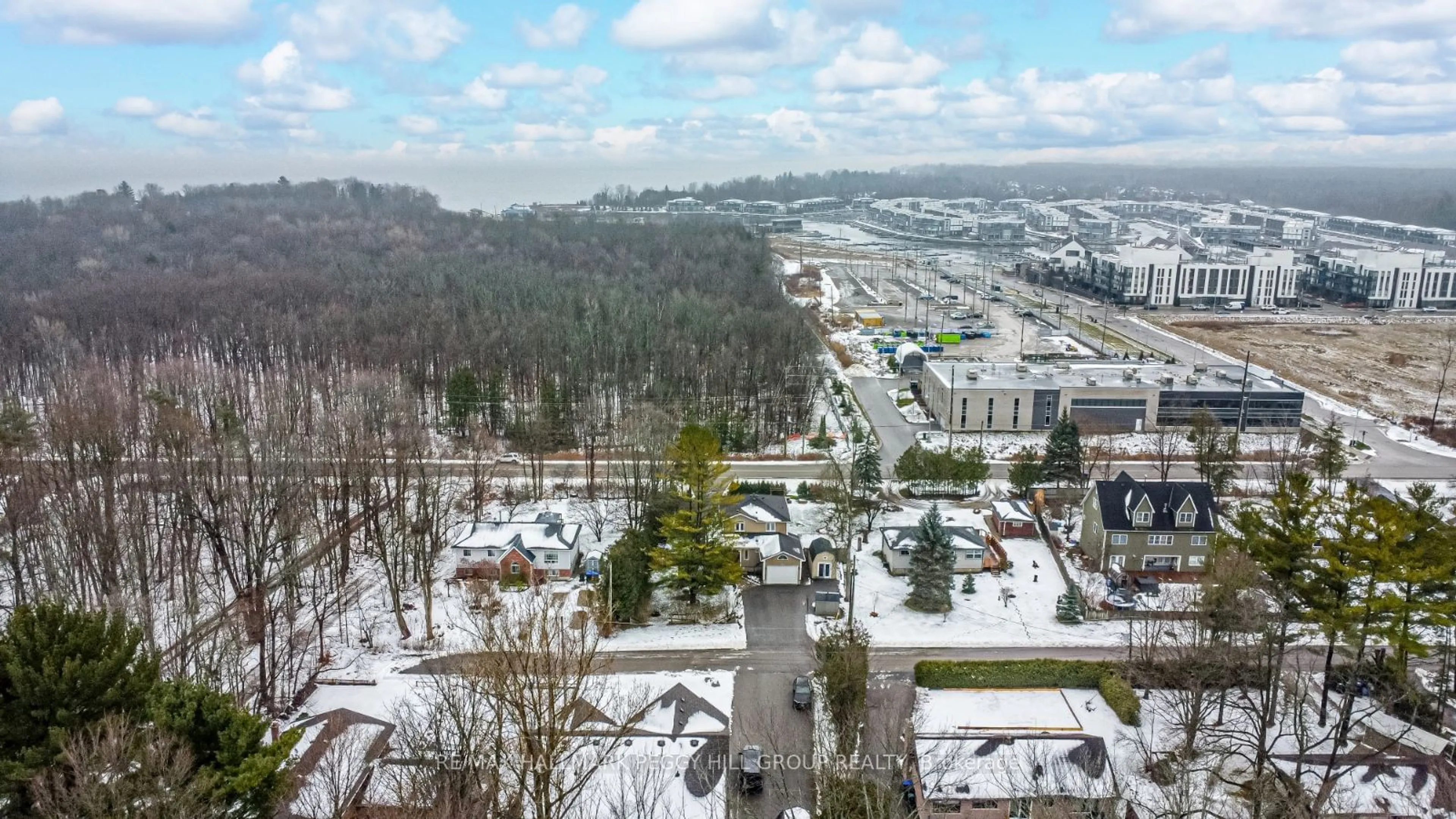 A pic from outside/outdoor area/front of a property/back of a property/a pic from drone, city buildings view from balcony for 250 Big Bay Point Rd, Innisfil Ontario L9S 2P6