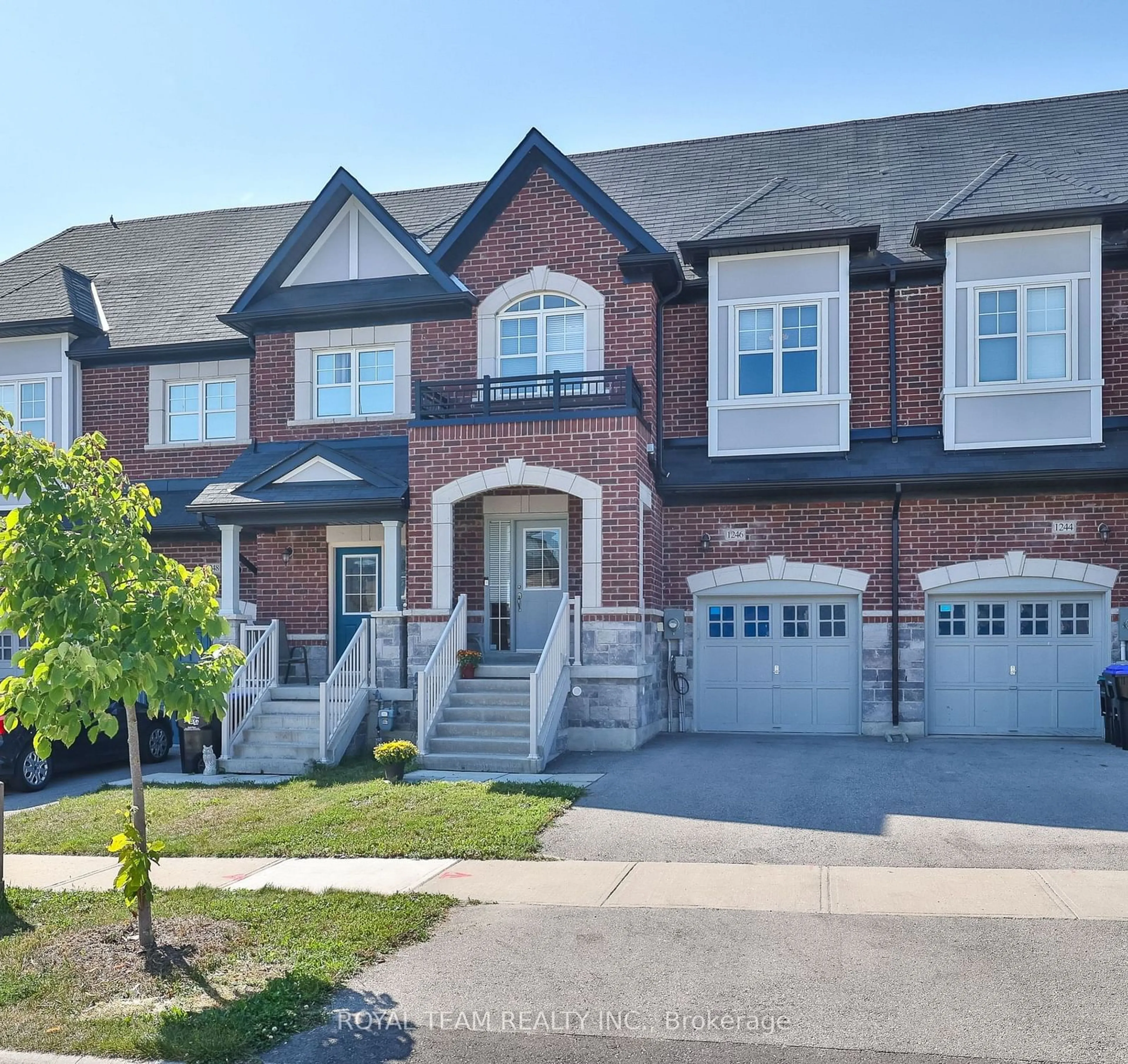 Home with brick exterior material, street for 1246 Peelar Cres, Innisfil Ontario L0L 1W0