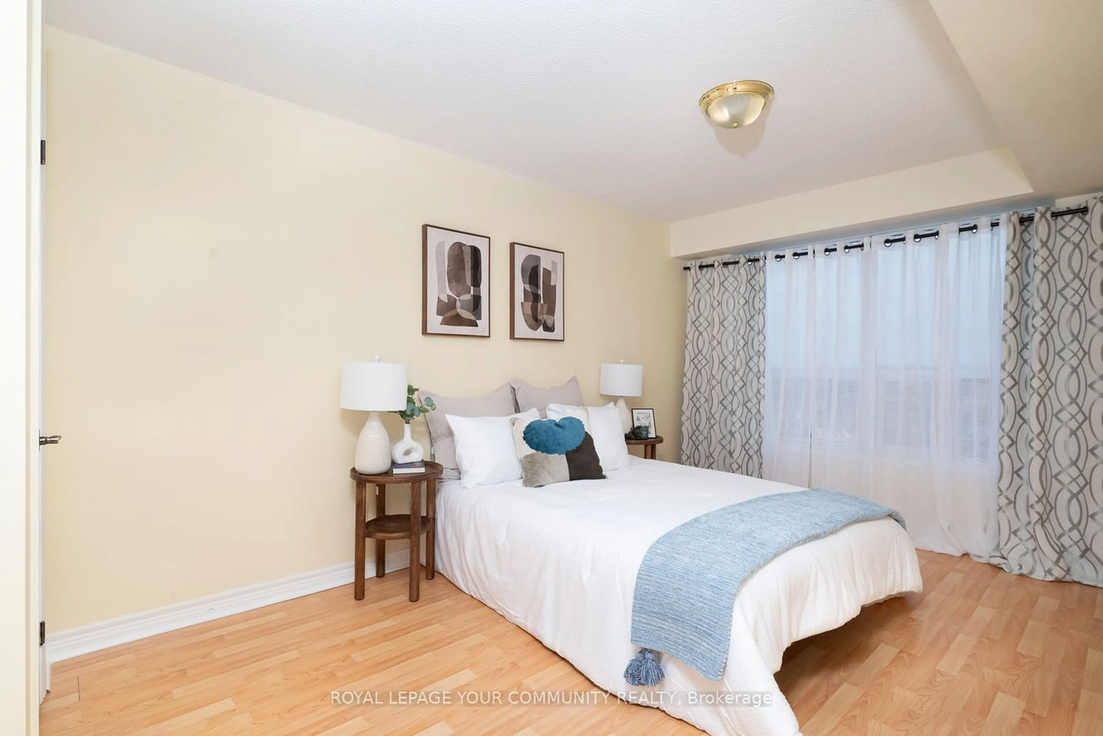 Bedroom with bed, wood/laminate floor for 15 North Park Rd #906, Vaughan Ontario L4J 0A1